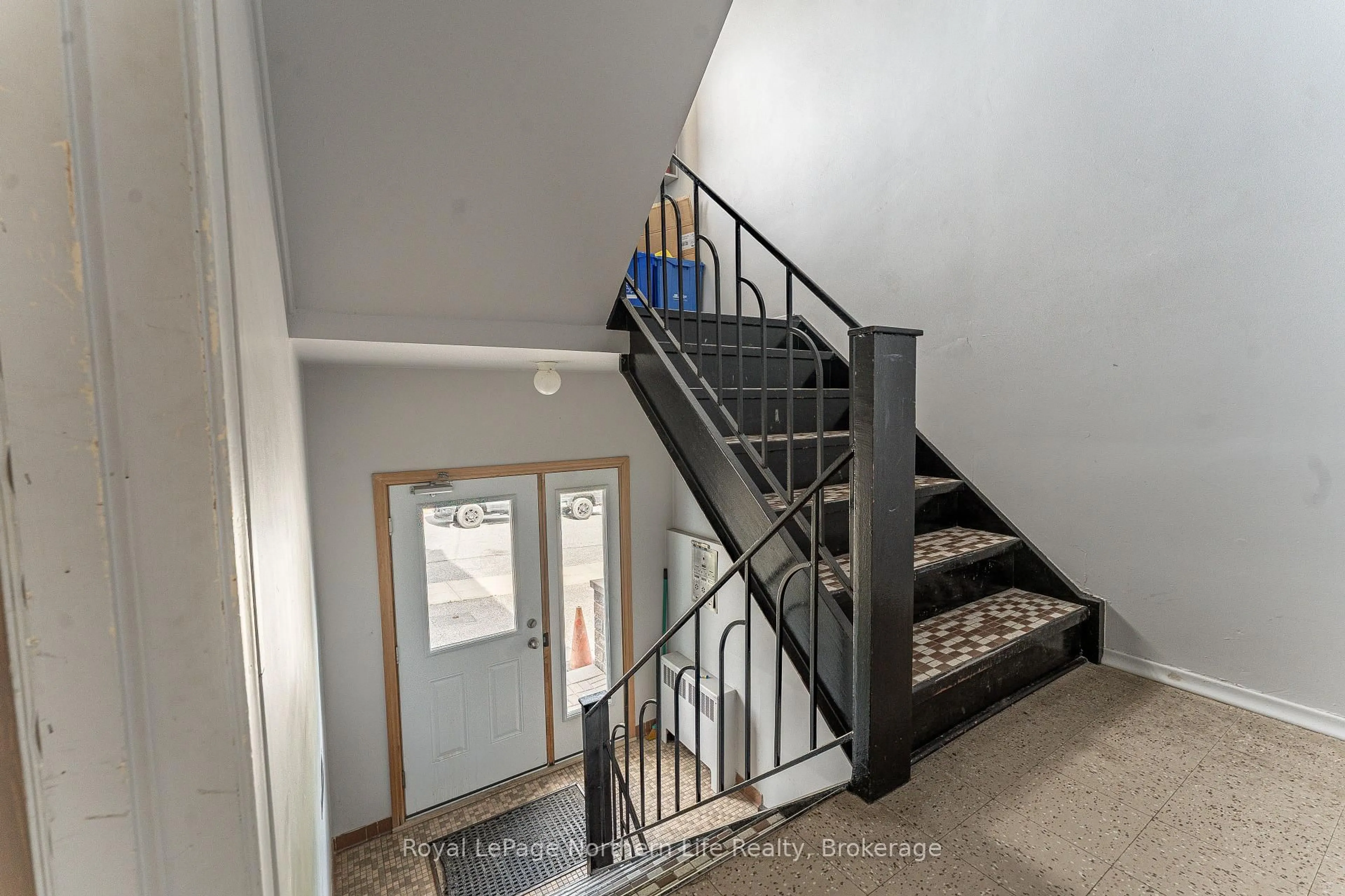 Unknown for 745 Morin St, North Bay Ontario P1B 5S1