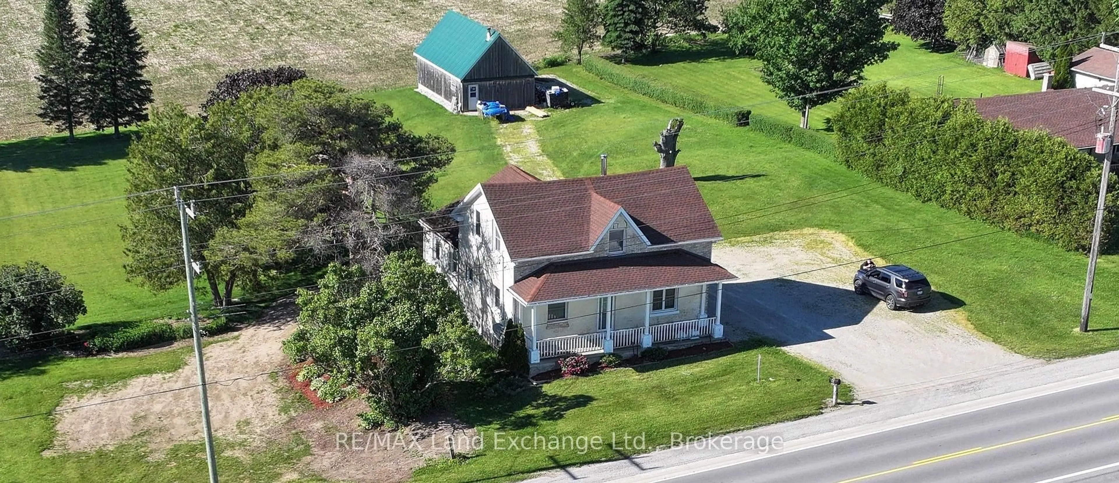A pic from outside/outdoor area/front of a property/back of a property/a pic from drone, street for 2866 Hwy 9 Highway, Brockton Ontario N0G 2V0