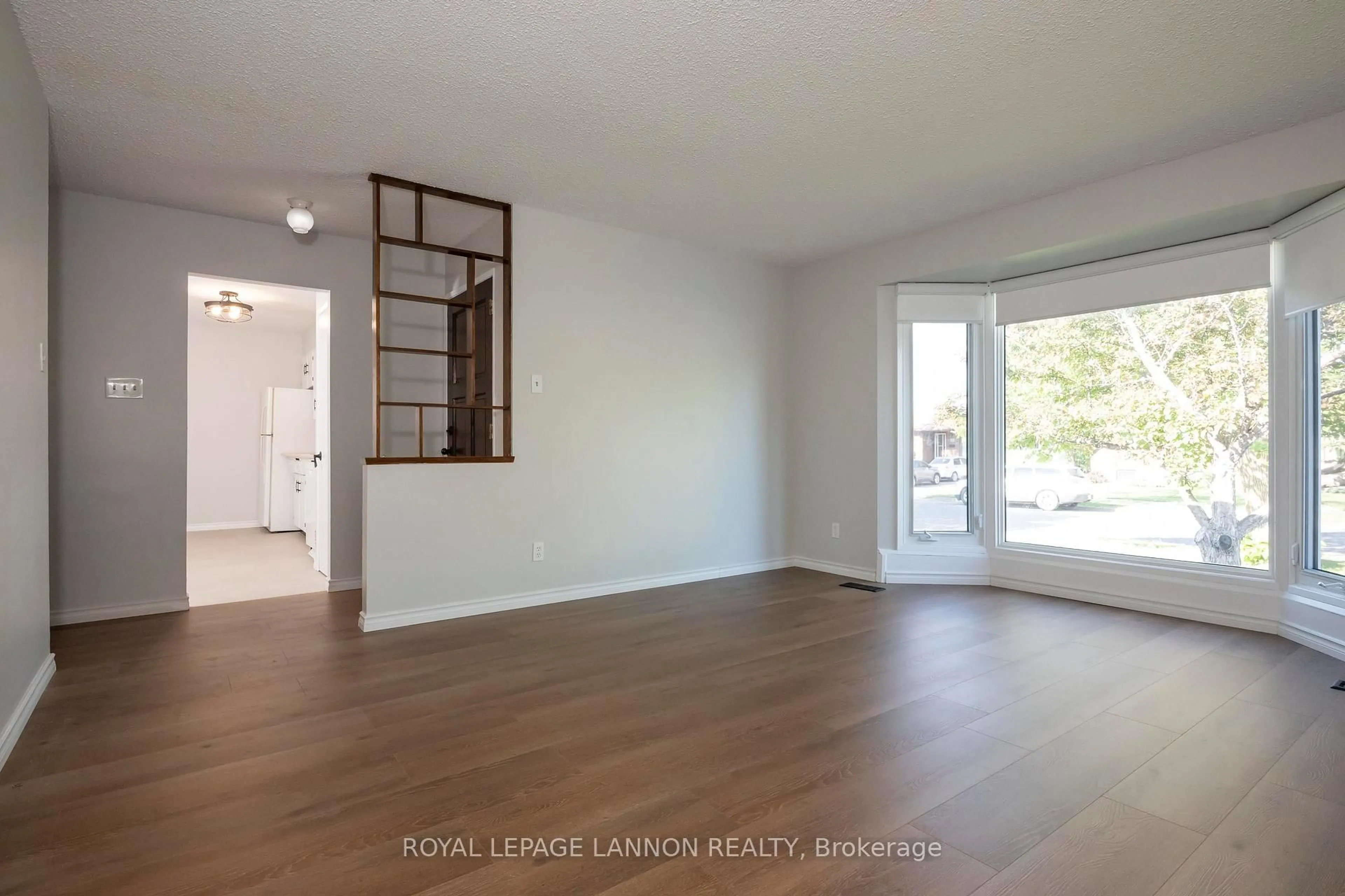 A pic of a room for 103 Elron Cres, Thunder Bay Ontario P7C 5T2