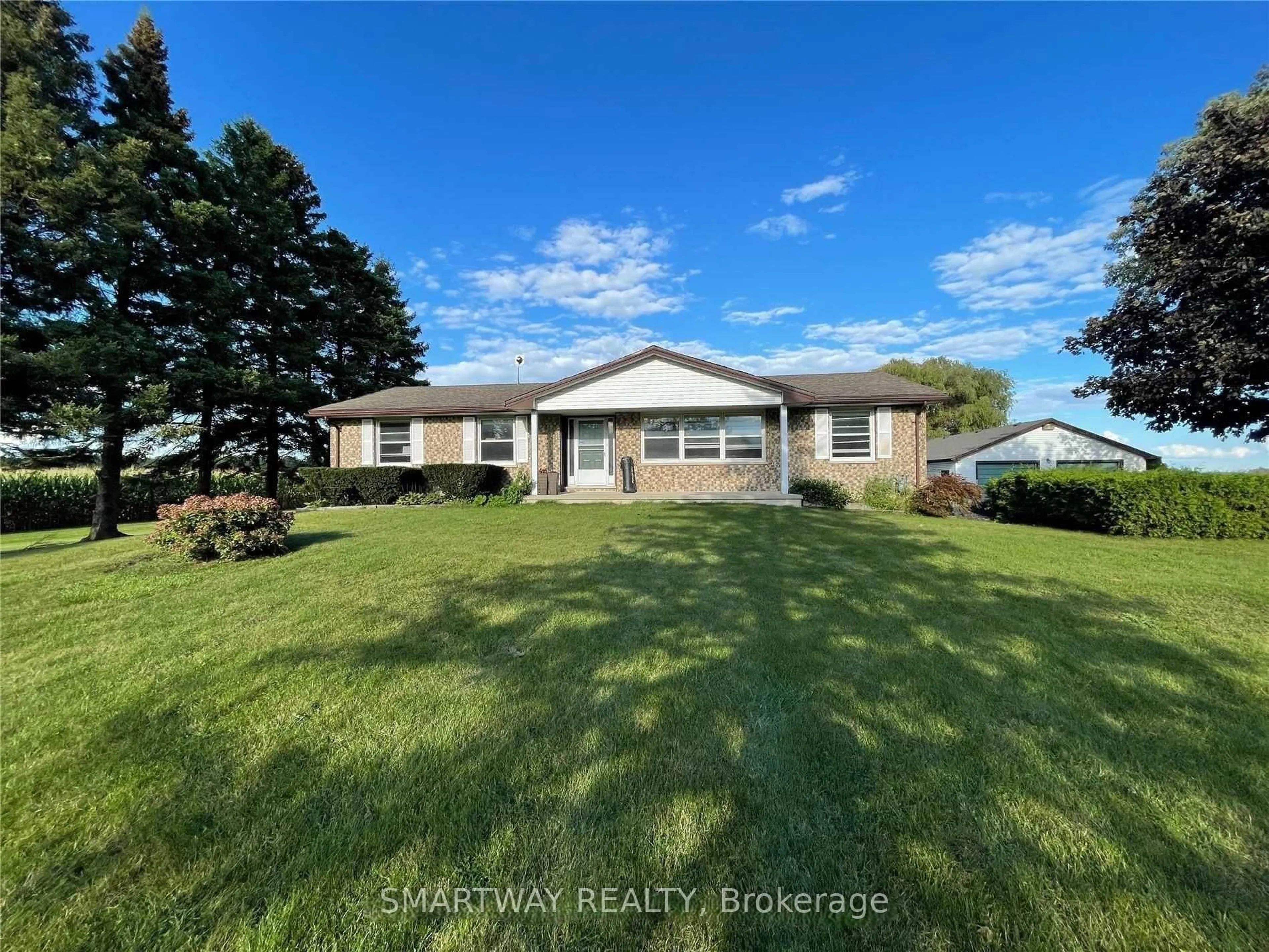 A pic from outside/outdoor area/front of a property/back of a property/a pic from drone, water/lake/river/ocean view for 21436 Highbury Ave, London North Ontario N0M 1C0