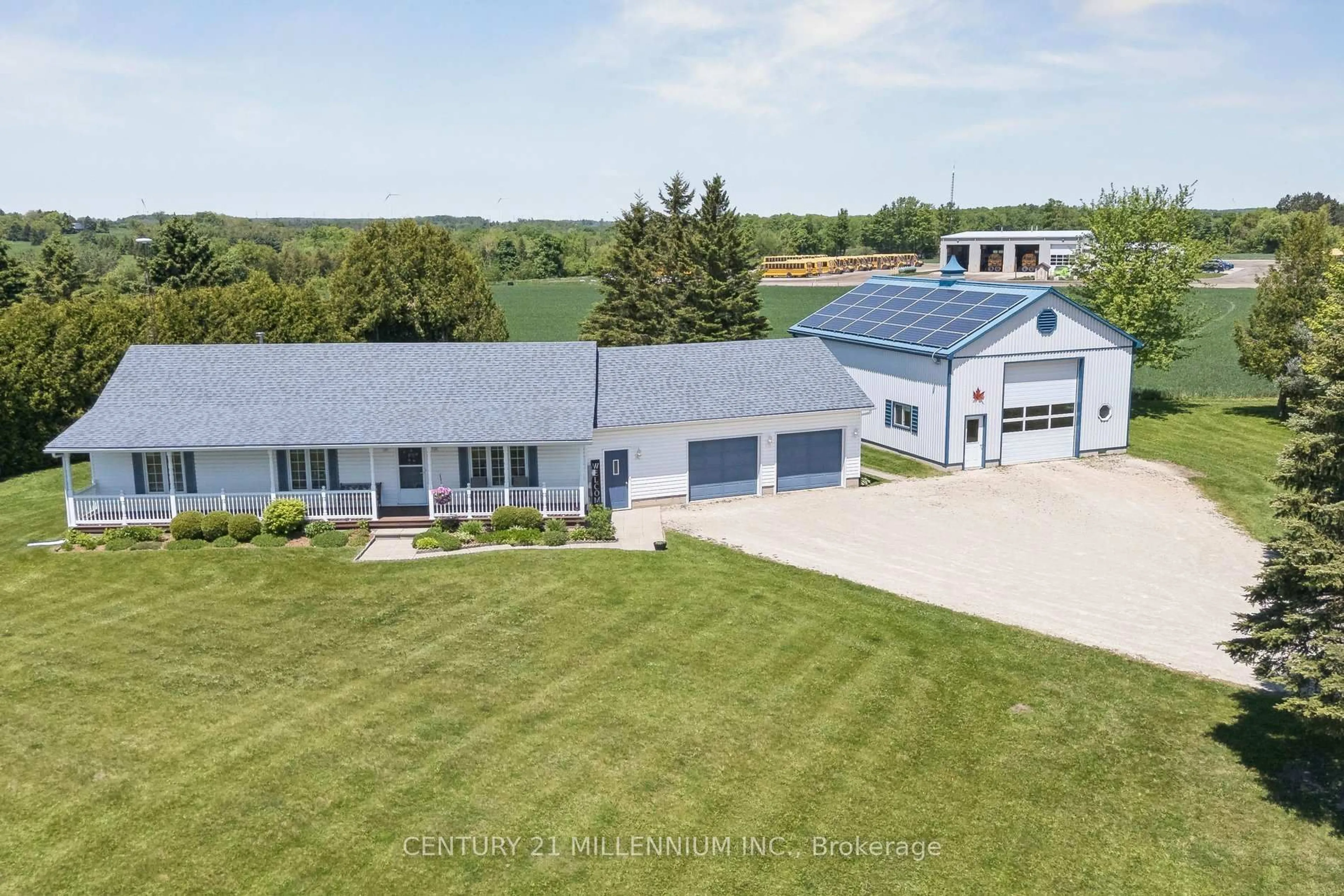 A pic from outside/outdoor area/front of a property/back of a property/a pic from drone, unknown for 193280 Amaranth East Luther Townline, East Luther Grand Valley Ontario L9W 0N5