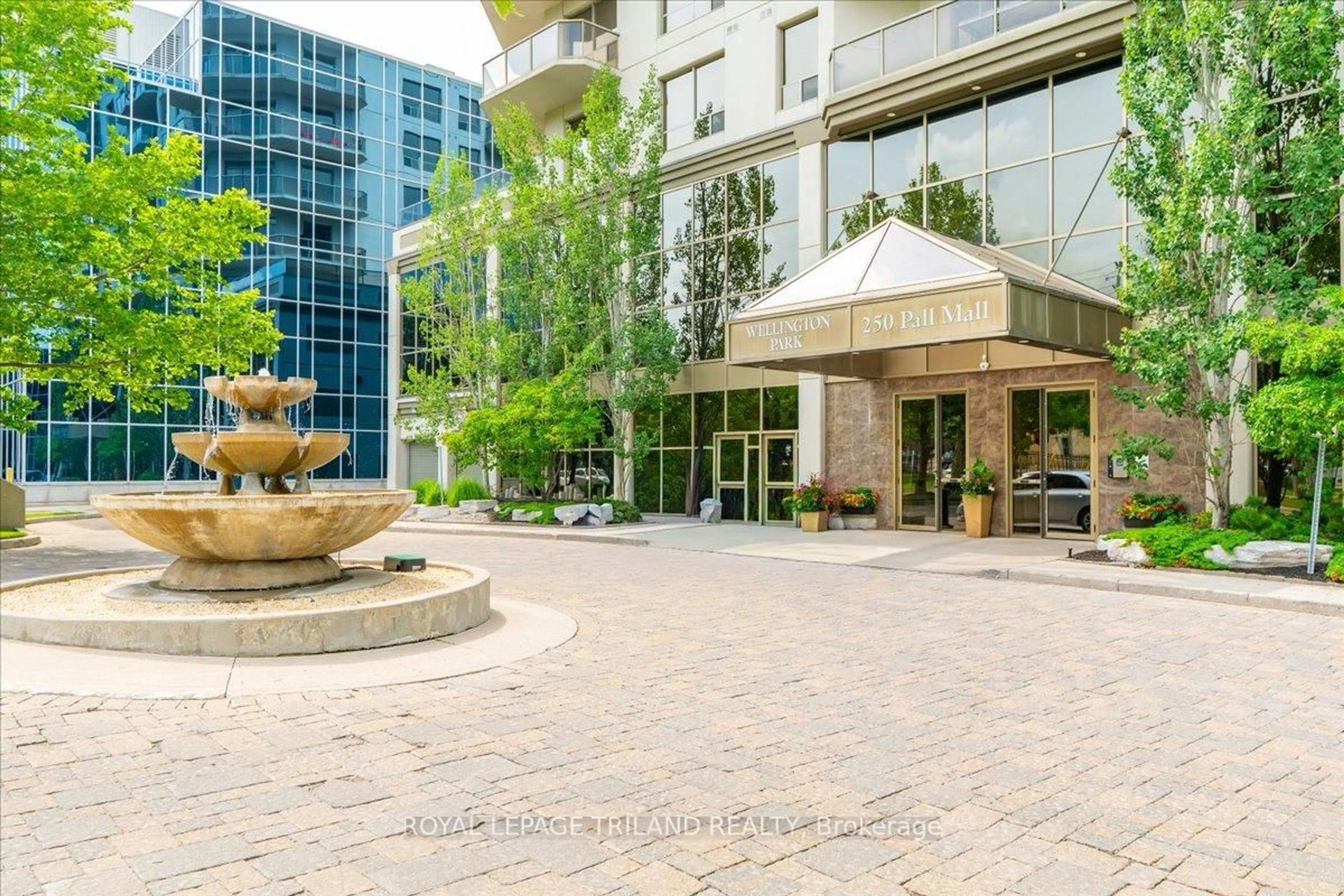 Patio, unknown for 250 Pall Mall St #908, London East Ontario N6A 6K3