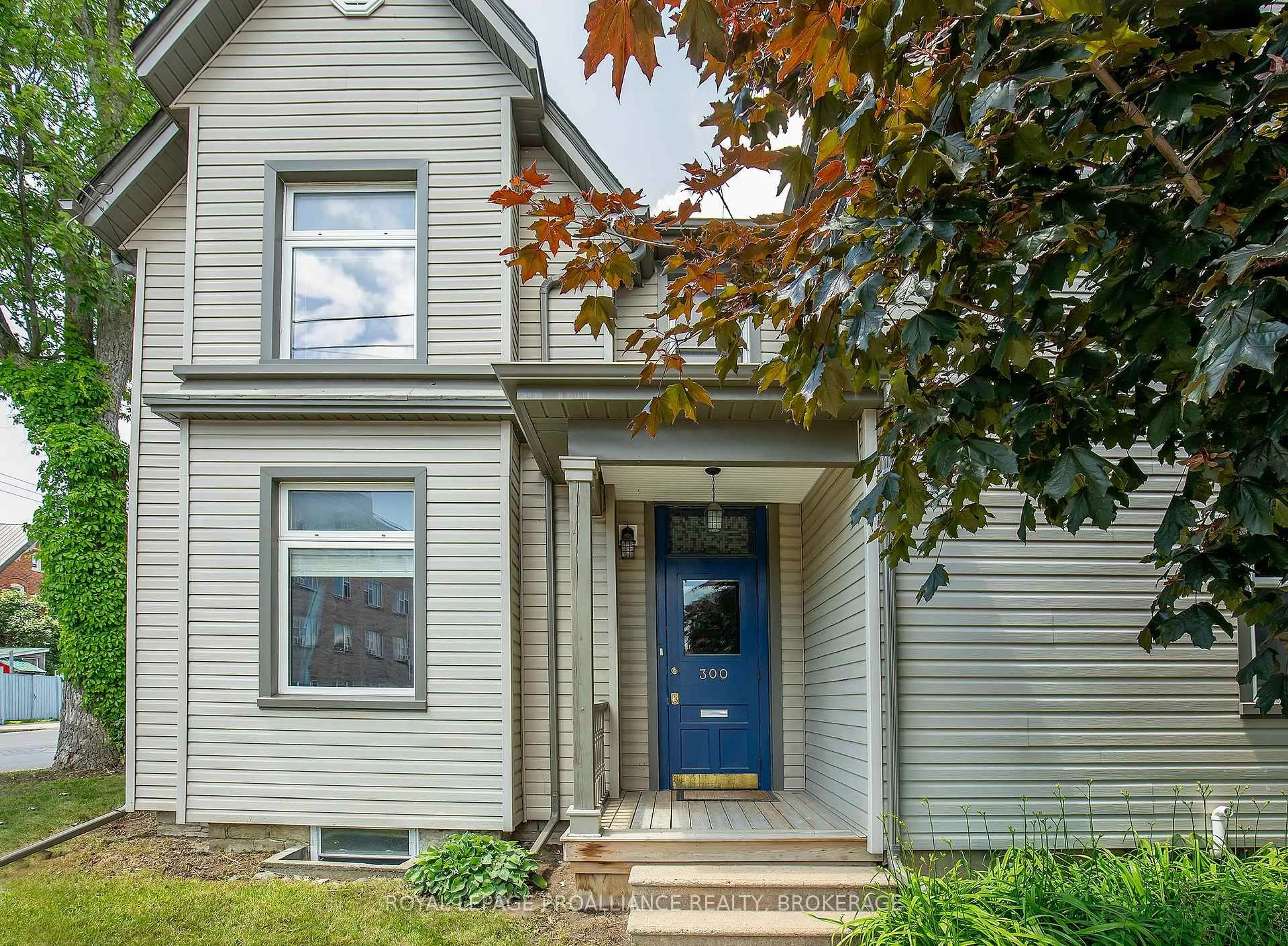 Home with vinyl exterior material, street for 300 Sydenham St, Kingston Ontario K7K 3M7