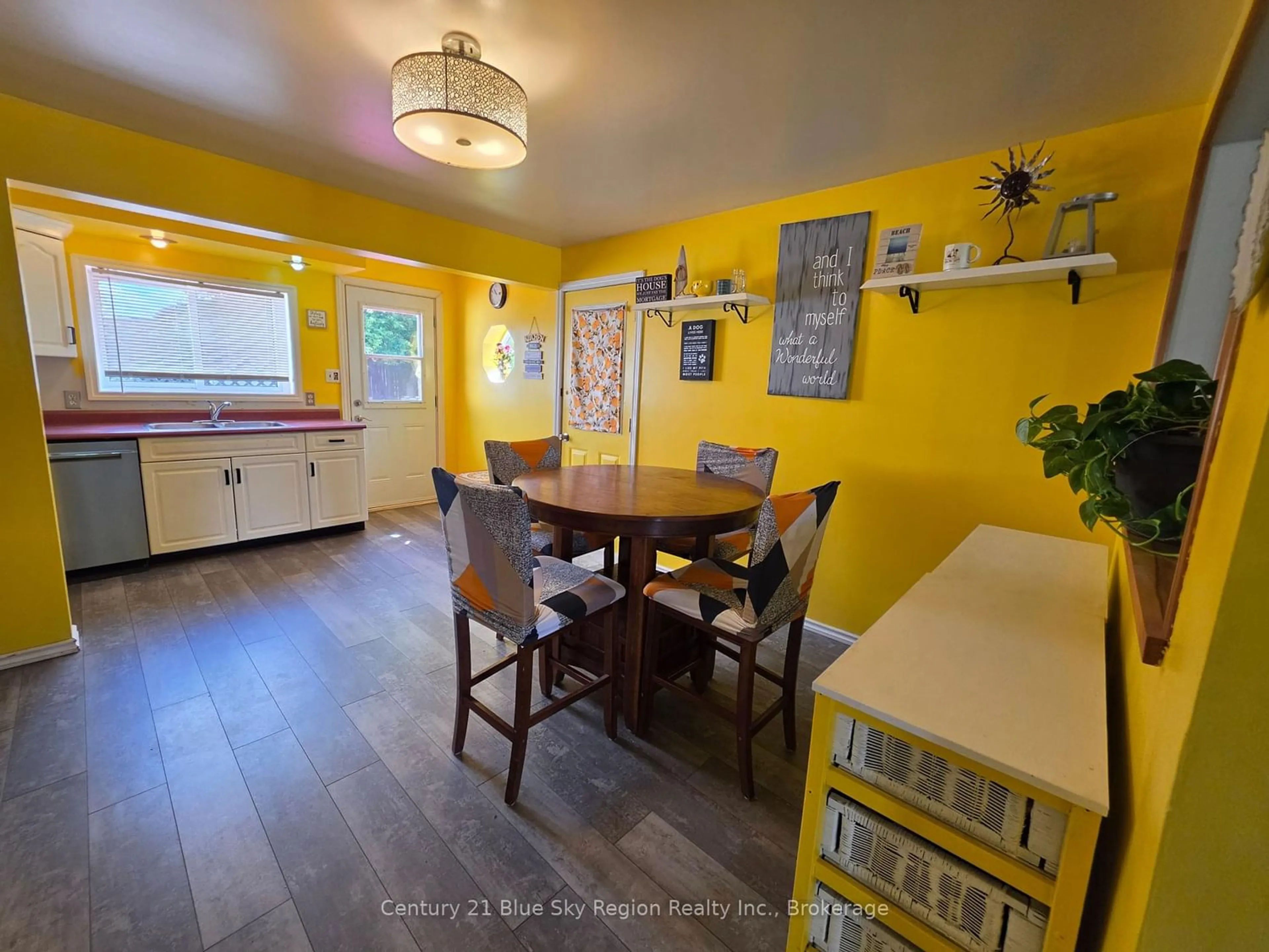Dining room, unknown for 9 Mary St, West Nipissing Ontario P0H 1G0