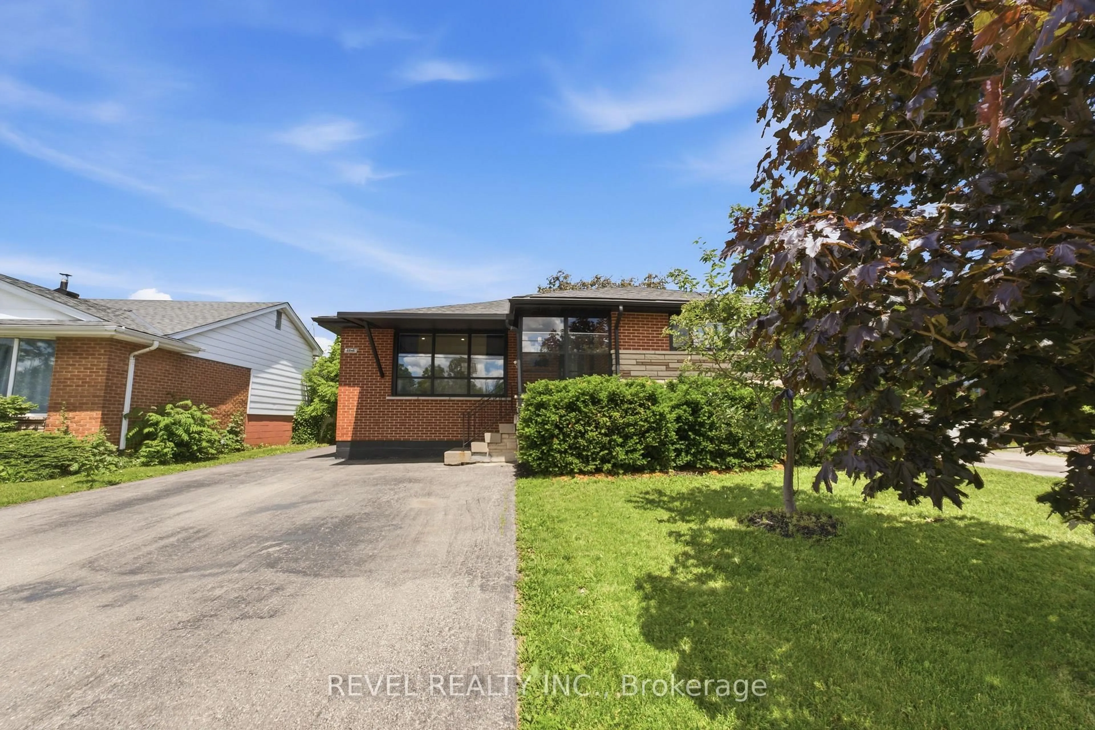 Home with brick exterior material, street for 1141 Mohawk Rd, Hamilton Ontario L8T 2S4