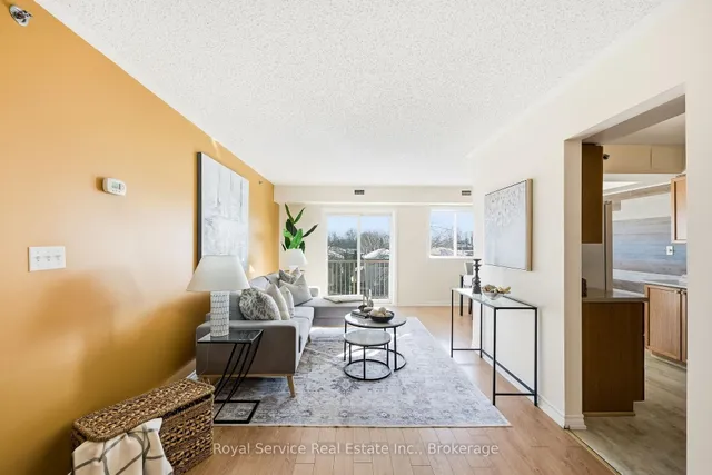 841 Battell St #304, Cobourg 5
