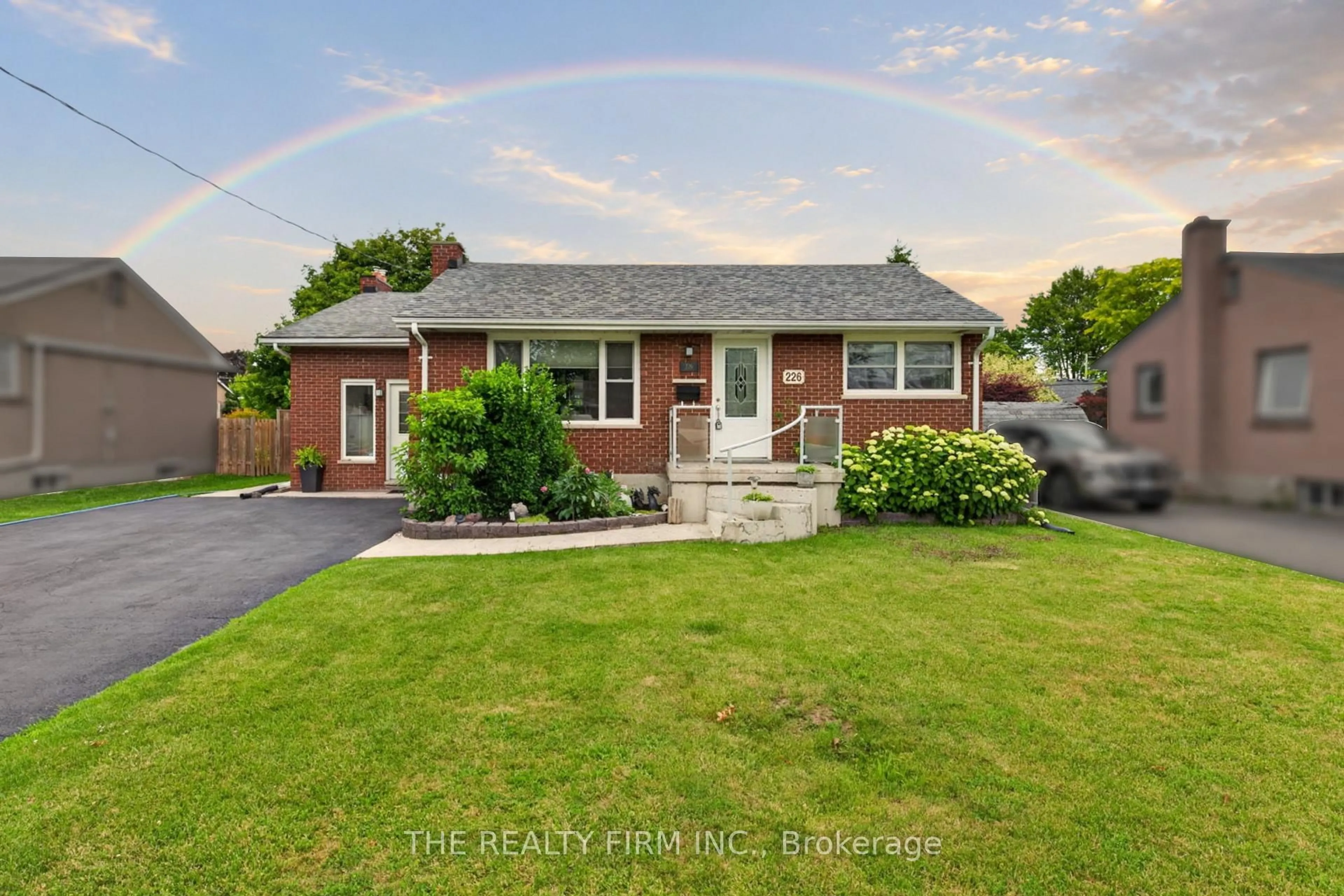Home with brick exterior material, street for 226 Rainbow Ave, London East Ontario N5W 4W1