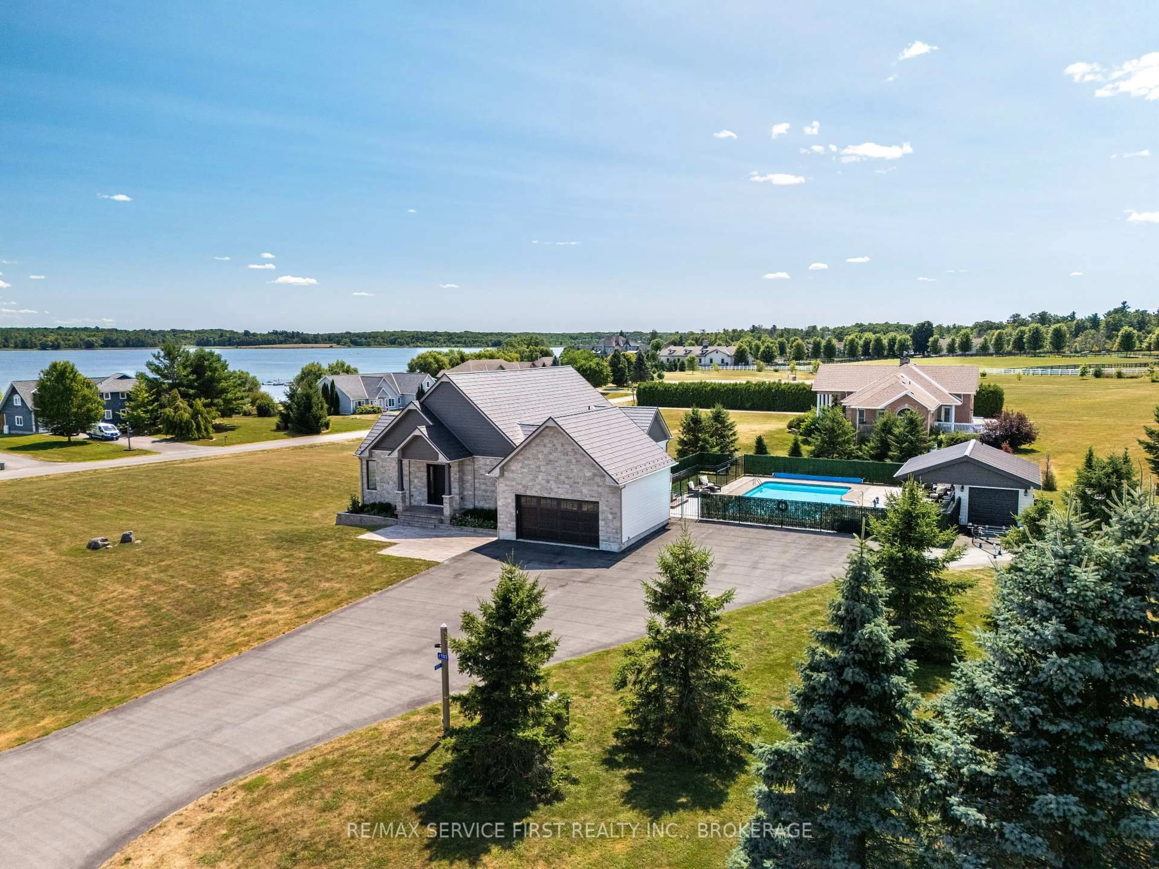 A pic from outside/outdoor area/front of a property/back of a property/a pic from drone, water/lake/river/ocean view for 103 Binnacle View Dr, Front of Leeds & Seeleys Bay Ontario K7G 2V5