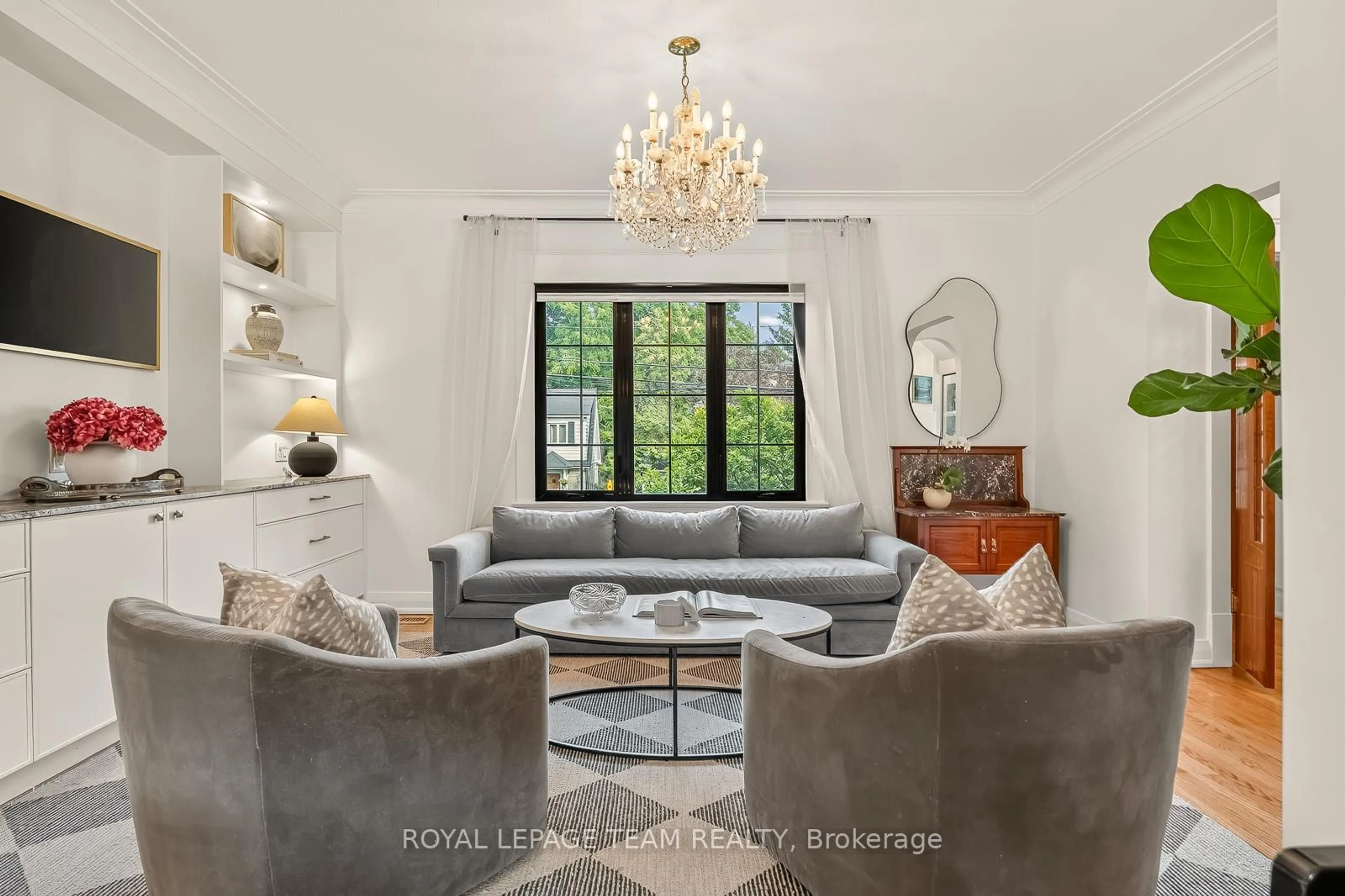 Living room with furniture, unknown for 120 RIVERDALE Ave, Ottawa Ontario K1S 1R2