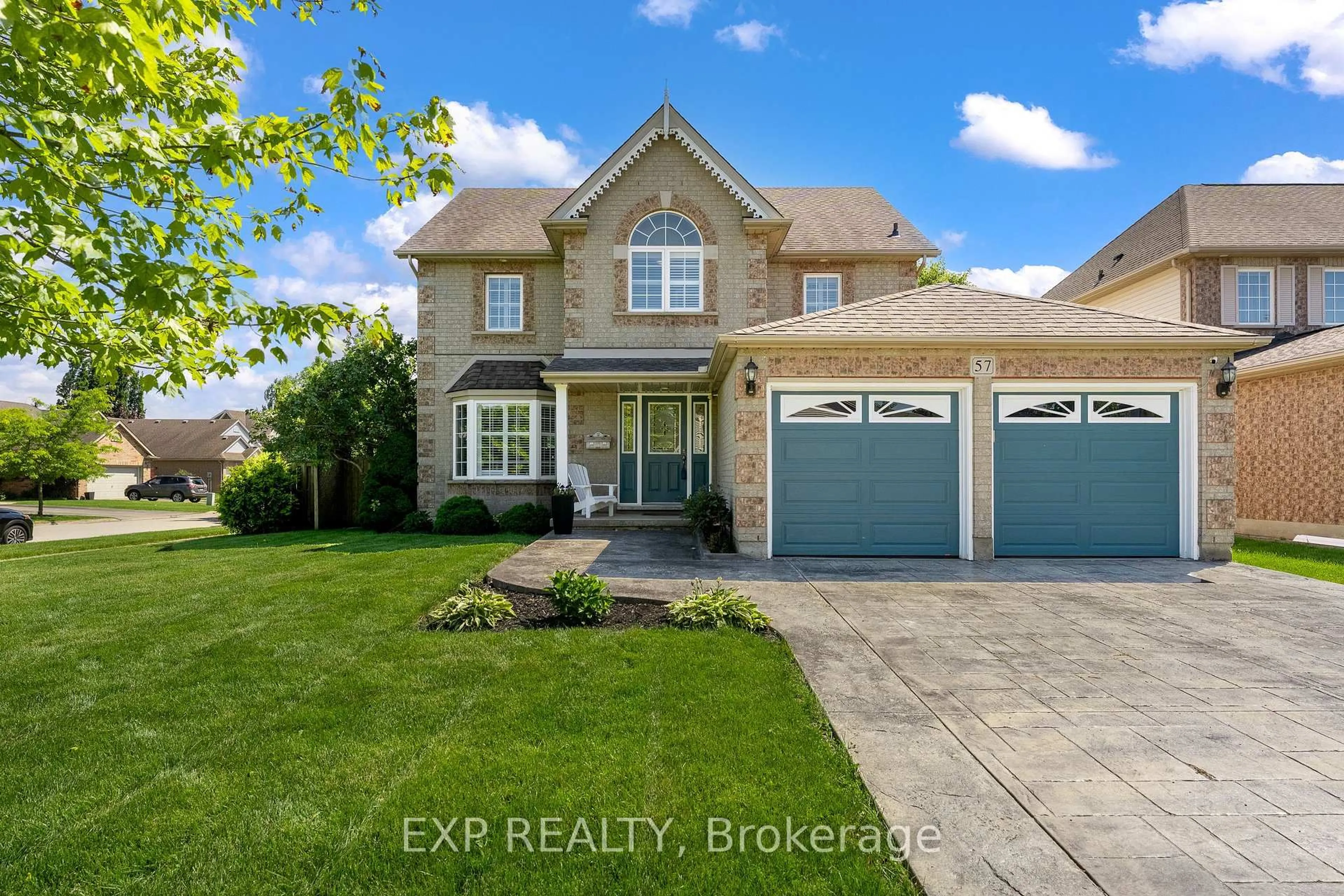A pic from outside/outdoor area/front of a property/back of a property/a pic from drone, street for 57 Goodman Cres, St. Catharines Ontario L2S 3Z5