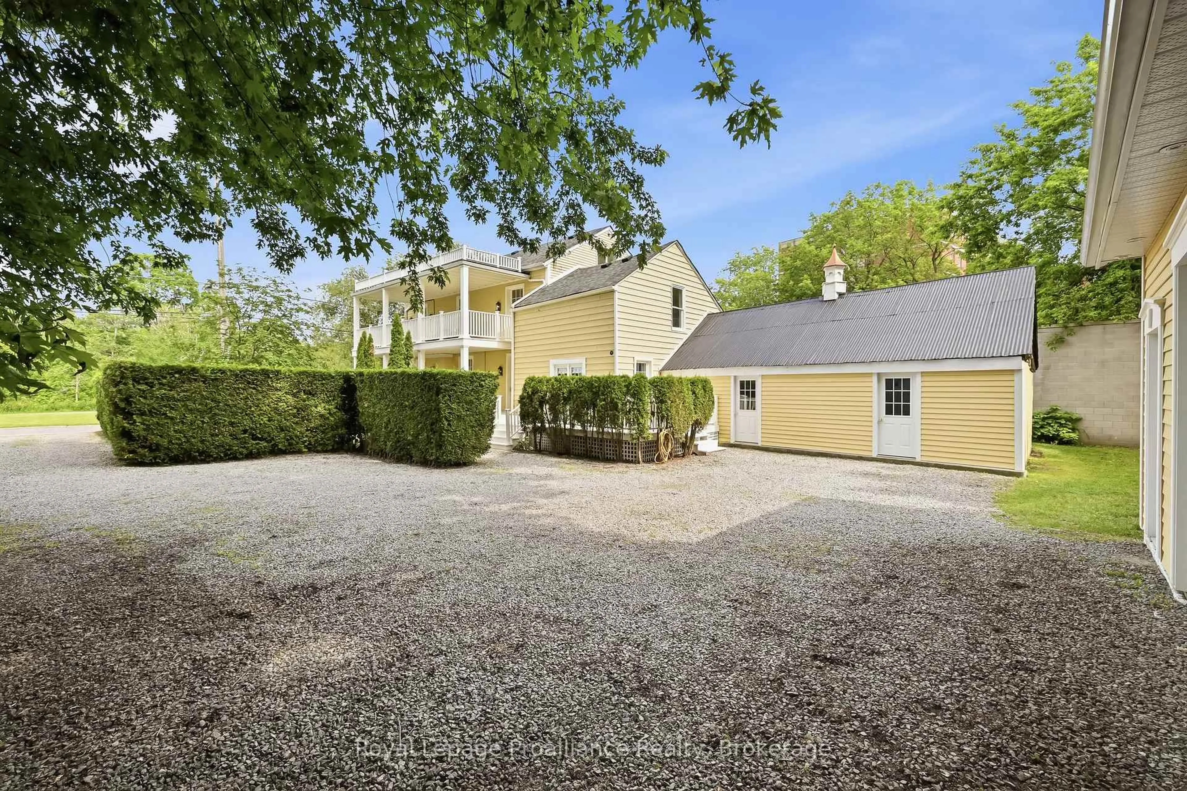 A pic from outside/outdoor area/front of a property/back of a property/a pic from drone, street for 68 Cavan St, Port Hope Ontario L1A 3B6