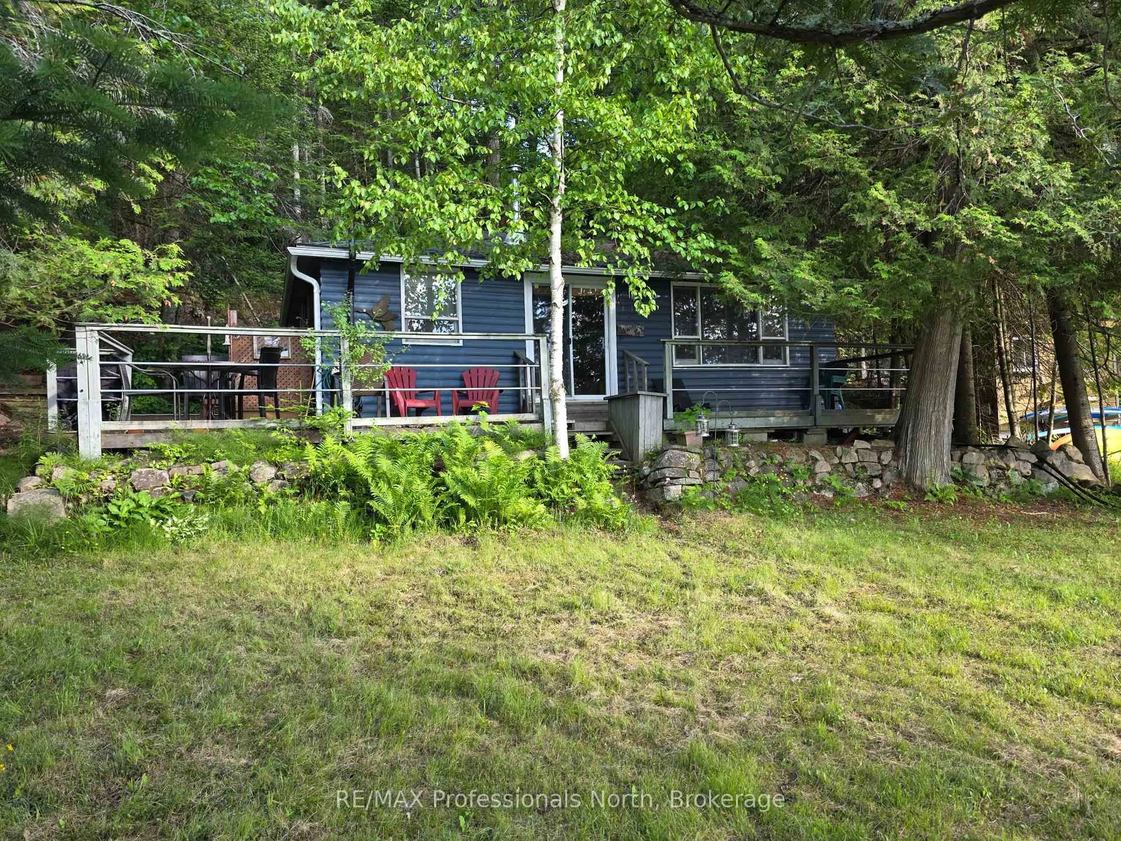 Shed for 1131 Sharon Lake Dr, Minden Hills Ontario K0M 2K0