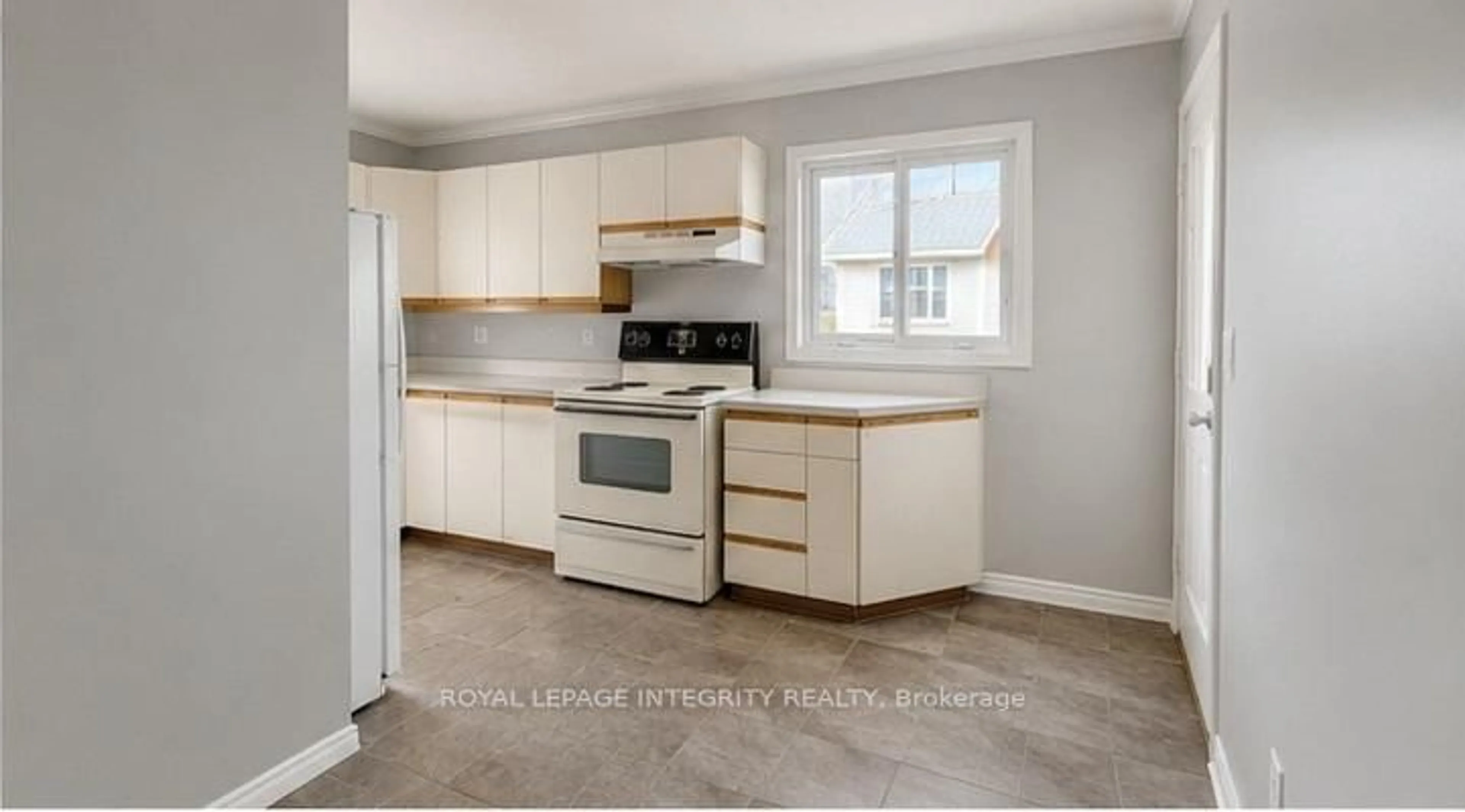 Standard kitchen, unknown for 65 Rothesay Dr, Kanata Ontario K2L 1N6