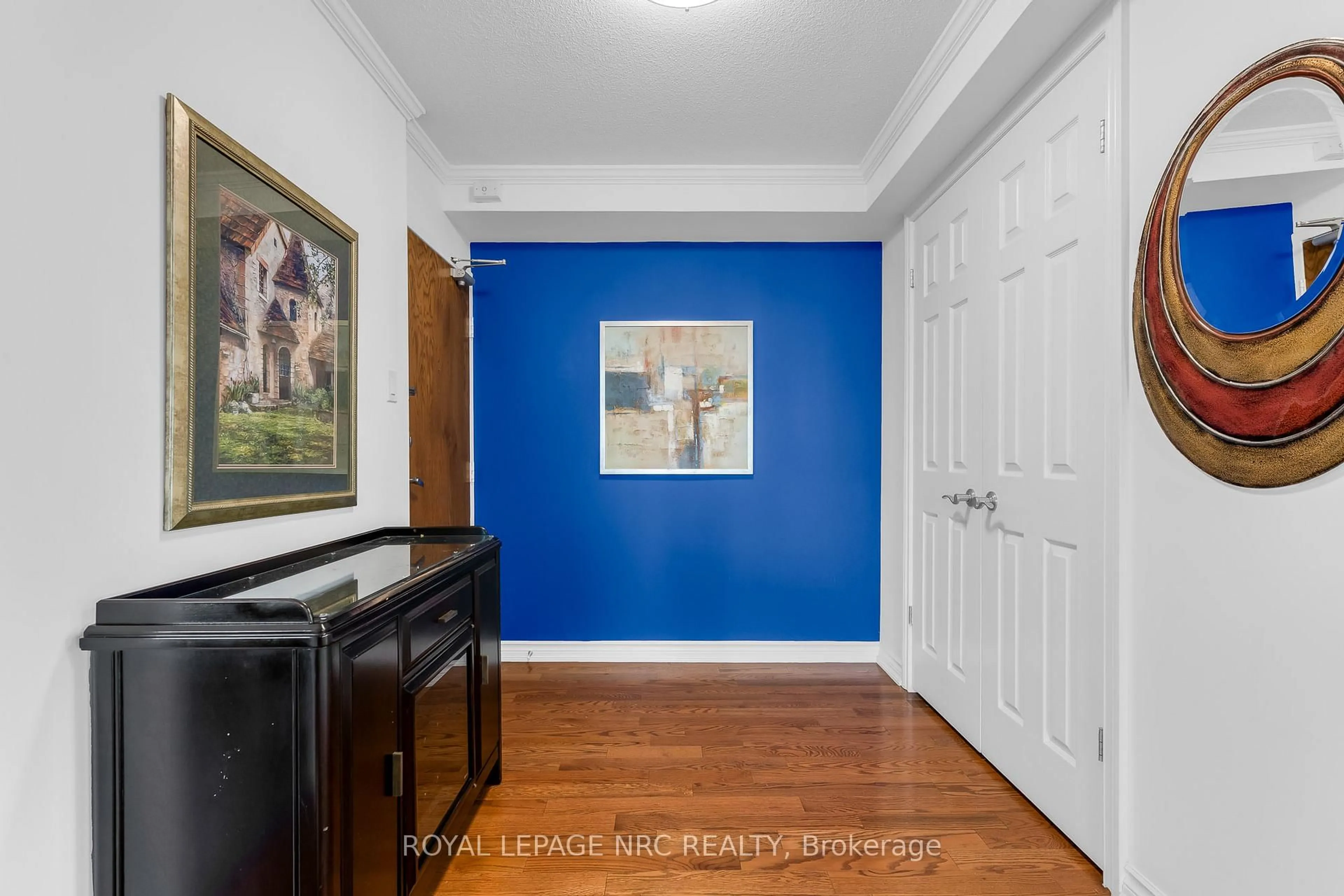 Indoor entryway for 190 Hwy 20 #505A, Pelham Ontario L3E 0V6