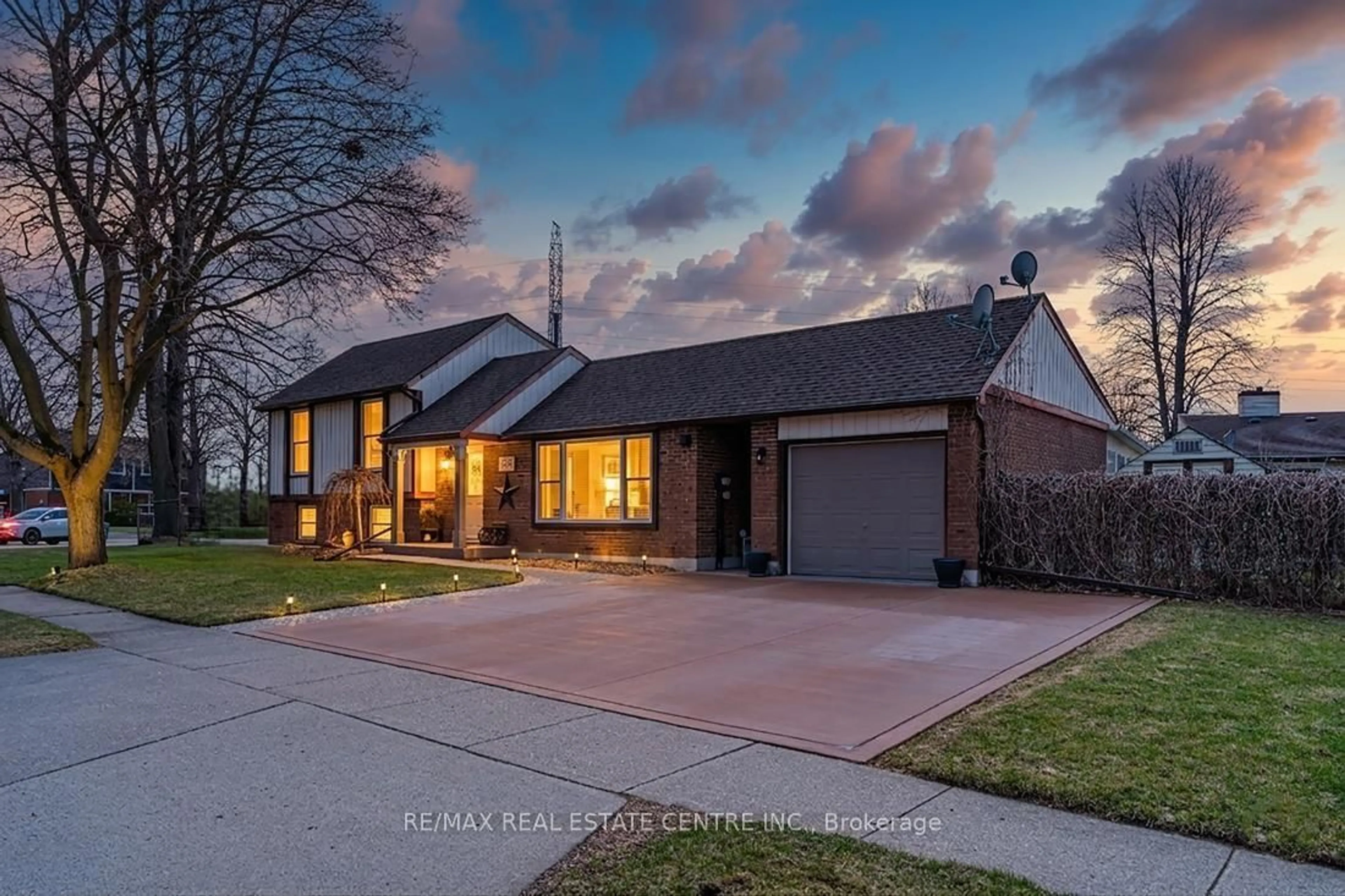 Home with brick exterior material, street for 153 The Greenway Way, Cambridge Ontario N1R 6L6