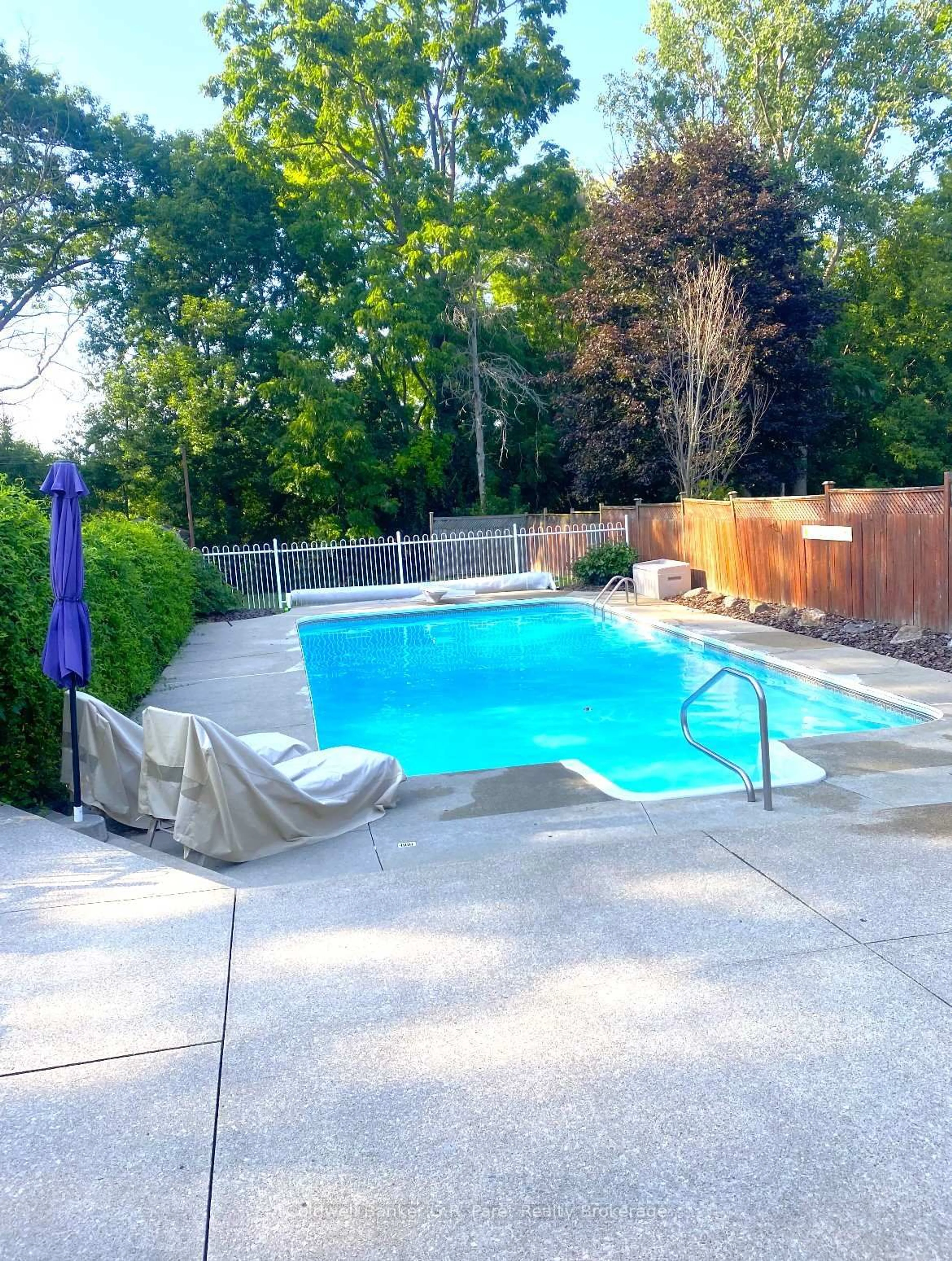 Pool for 28 Wellington St, Norwich Ontario N0J 1R0