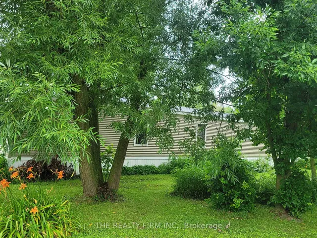 75049 Hensall Rd #18, Huron East 5