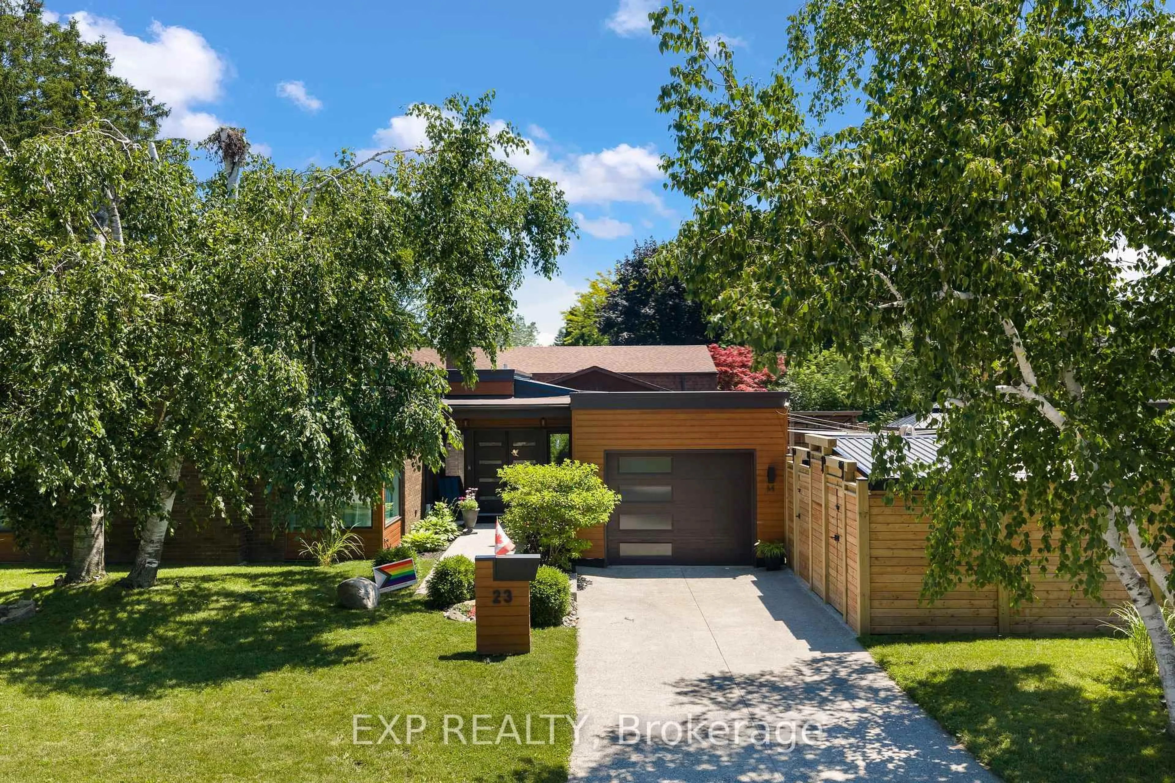 A pic from outside/outdoor area/front of a property/back of a property/a pic from drone, street for 23 The Cedars St, St. Catharines Ontario L2M 6M9