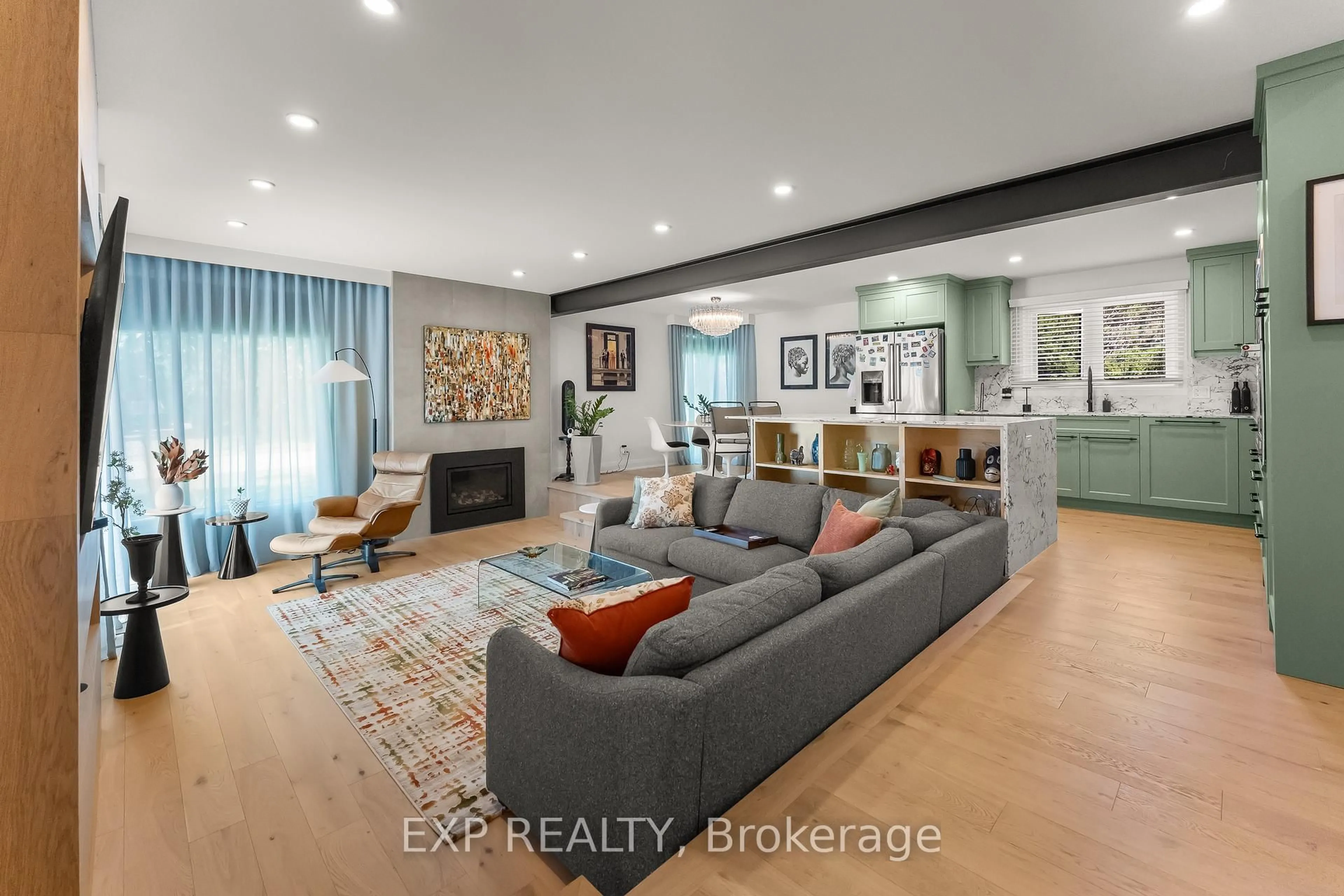 Living room with furniture, unknown for 23 The Cedars St, St. Catharines Ontario L2M 6M9