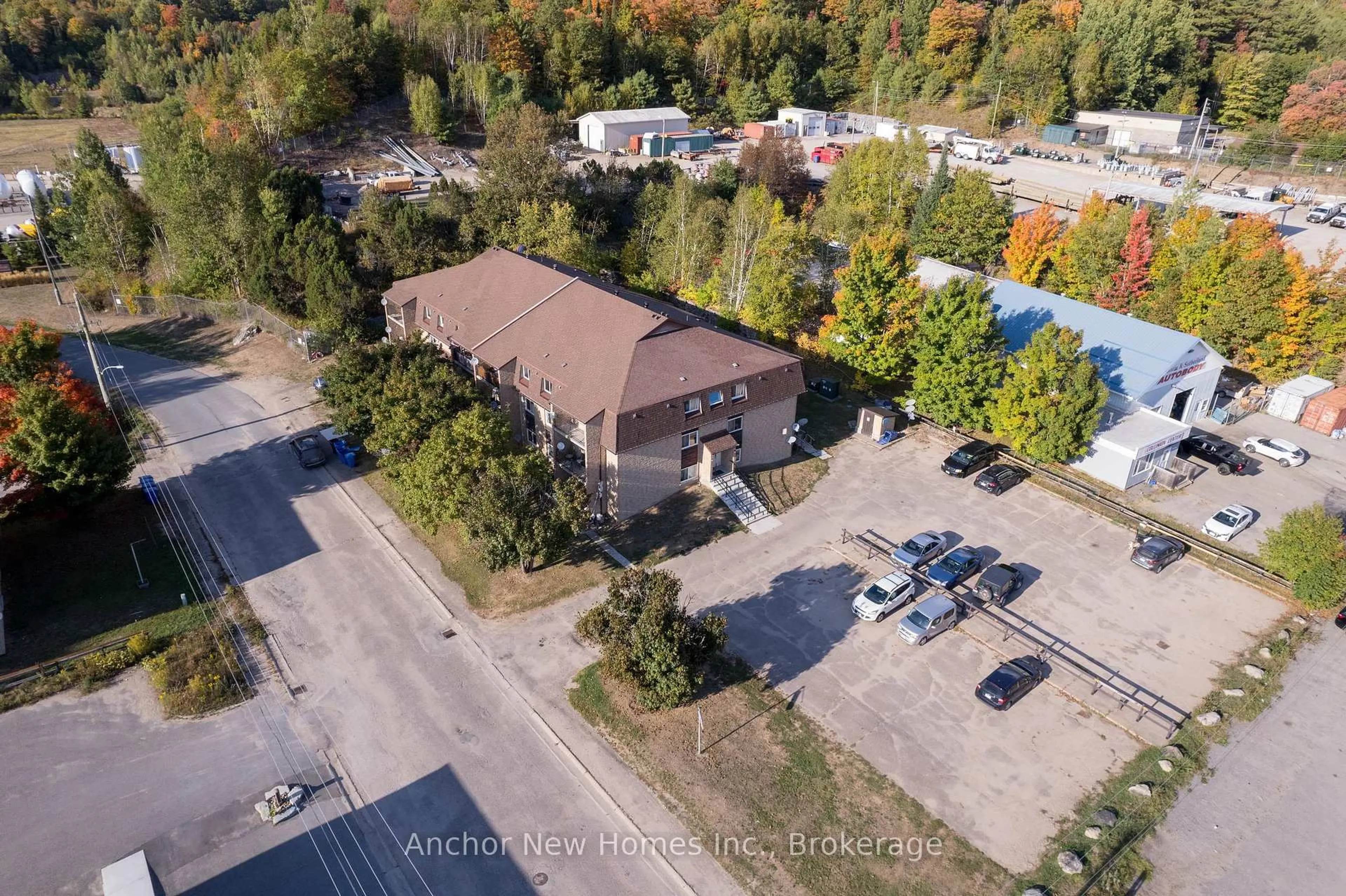 A pic from outside/outdoor area/front of a property/back of a property/a pic from drone, unknown for 20 Valleyview Dr, Bancroft Ontario K0L 1C0