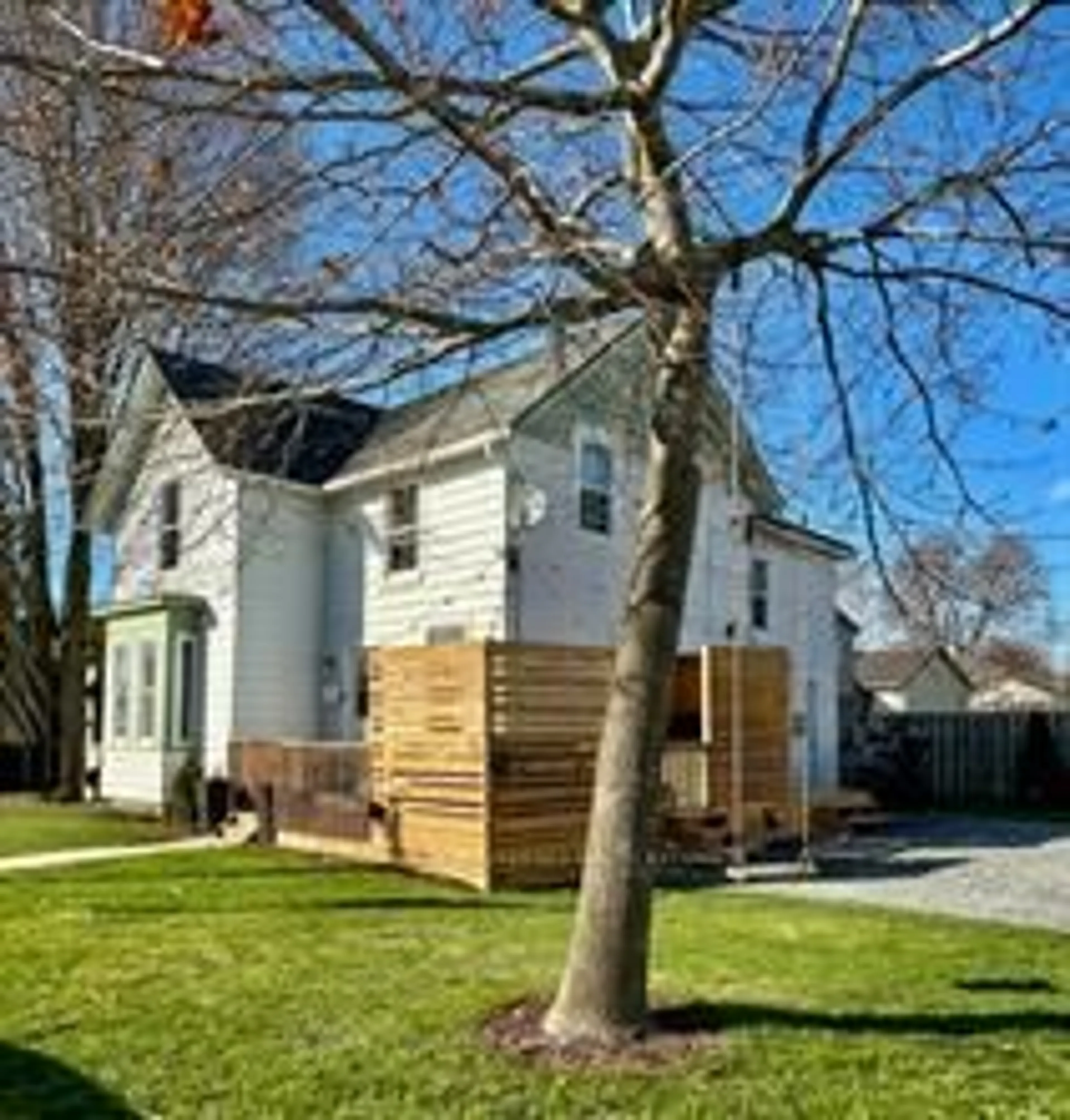 A pic from outside/outdoor area/front of a property/back of a property/a pic from drone, street for 151 Adelaide St, Gananoque Ontario K7G 2B7