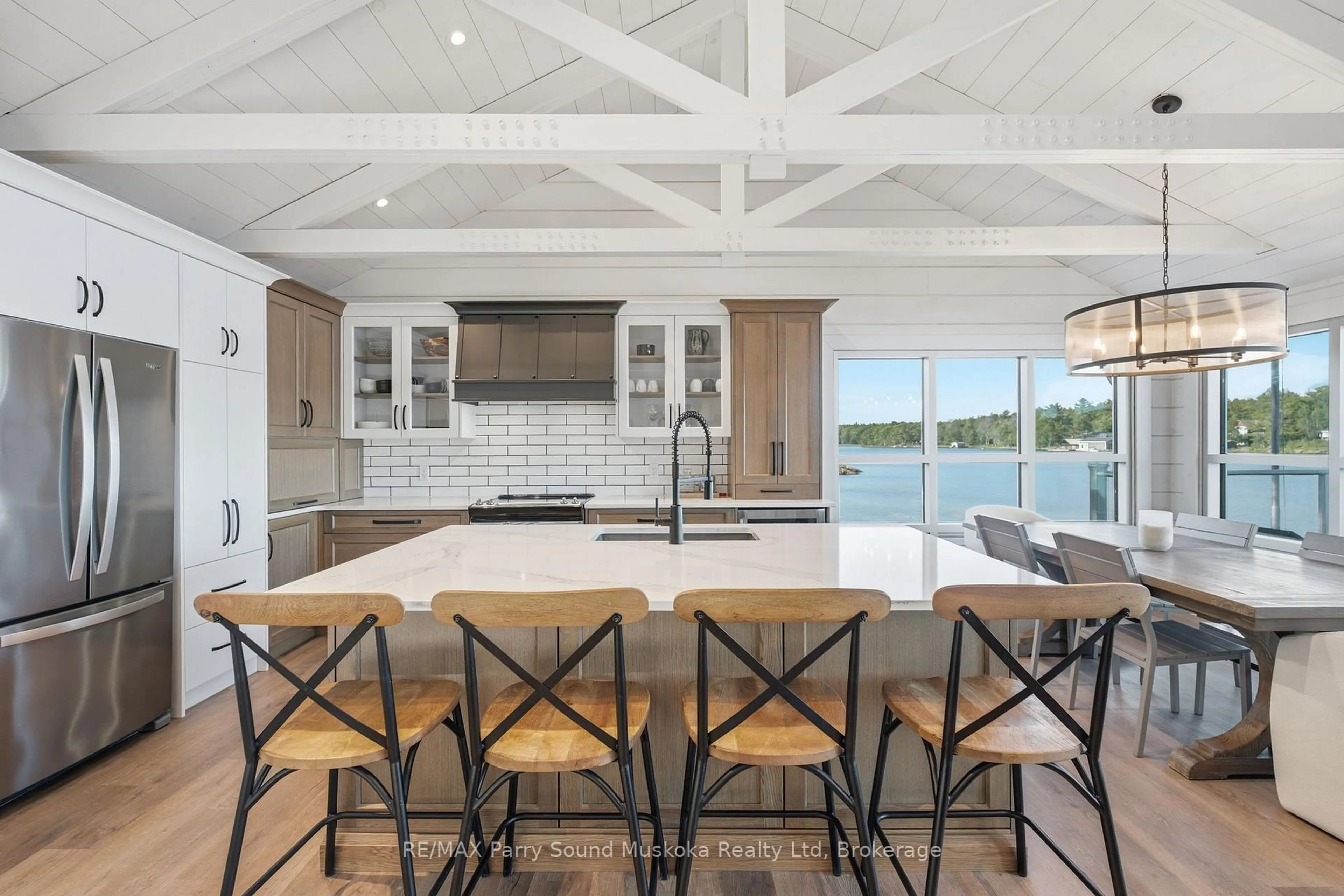 Open concept kitchen, ceramic/tile floor for 1 A15 Island, The Archipelago Ontario P0G 1K0