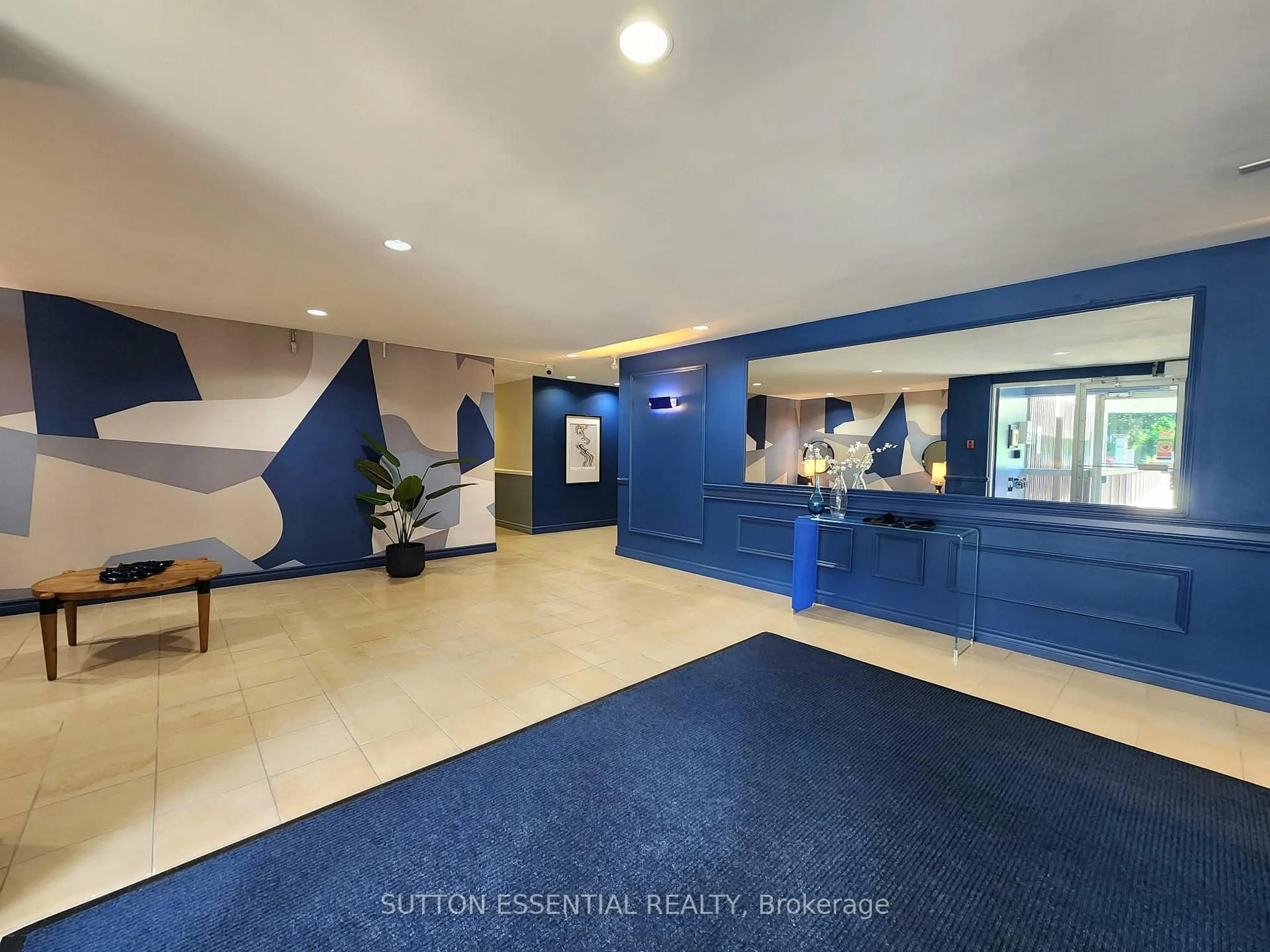 Lobby for 109 King St #904, Brockville Ontario K6V 1B8