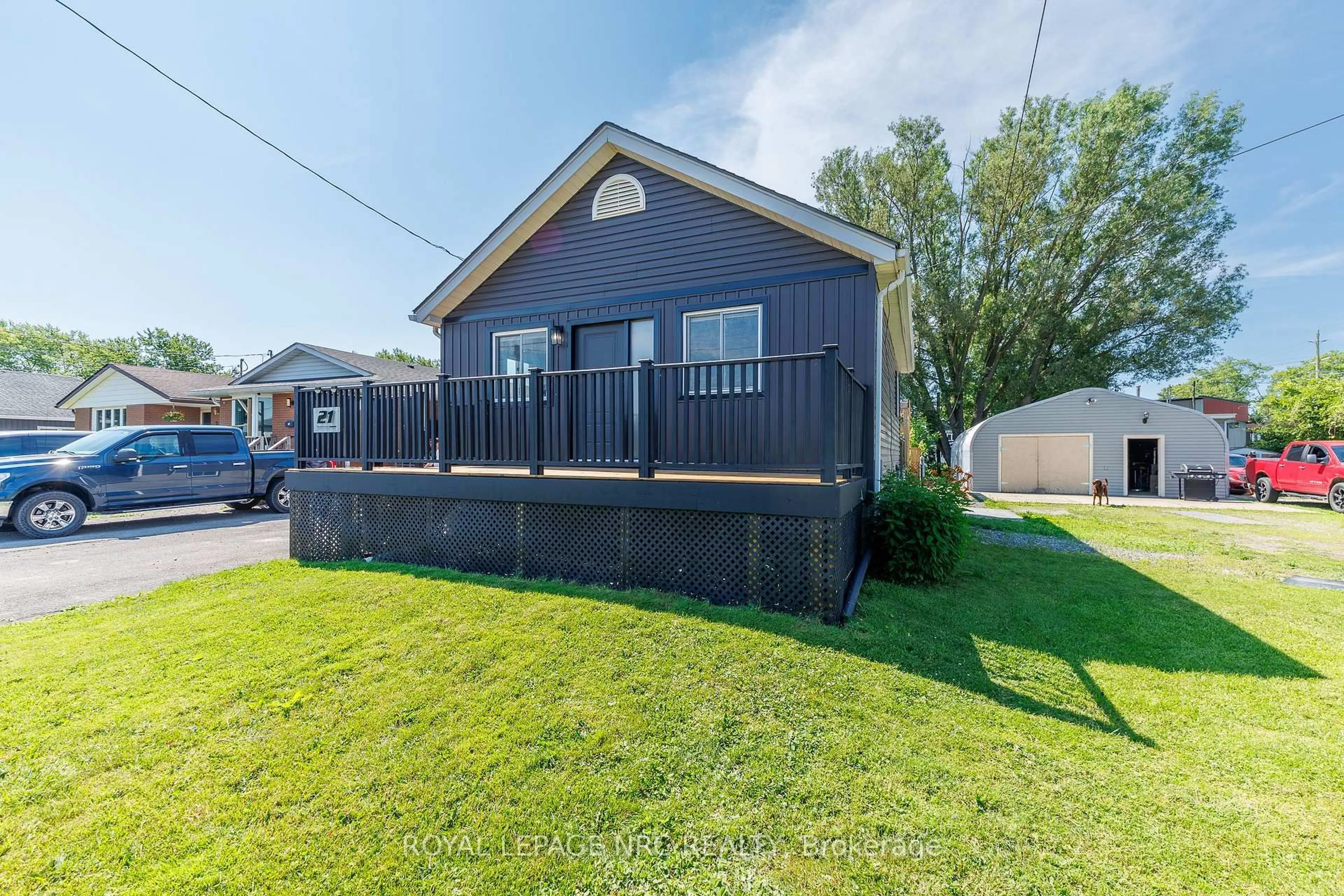 Unknown for 21 Huron St, Welland Ontario L3B 5J2