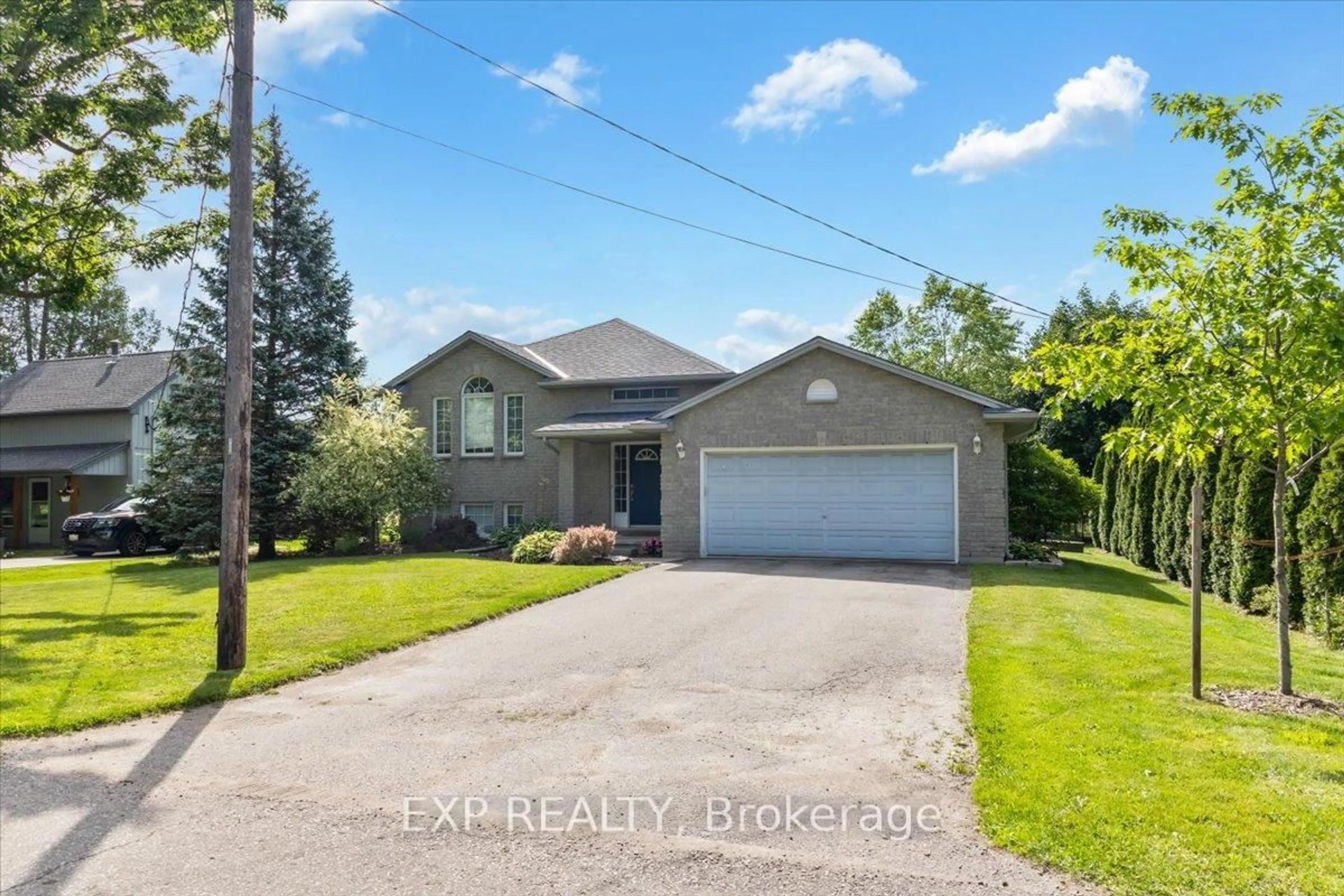 A pic from outside/outdoor area/front of a property/back of a property/a pic from drone, water/lake/river/ocean view for 122 1/2 Railway Ave, Middlesex Centre Ontario N0L 1P0