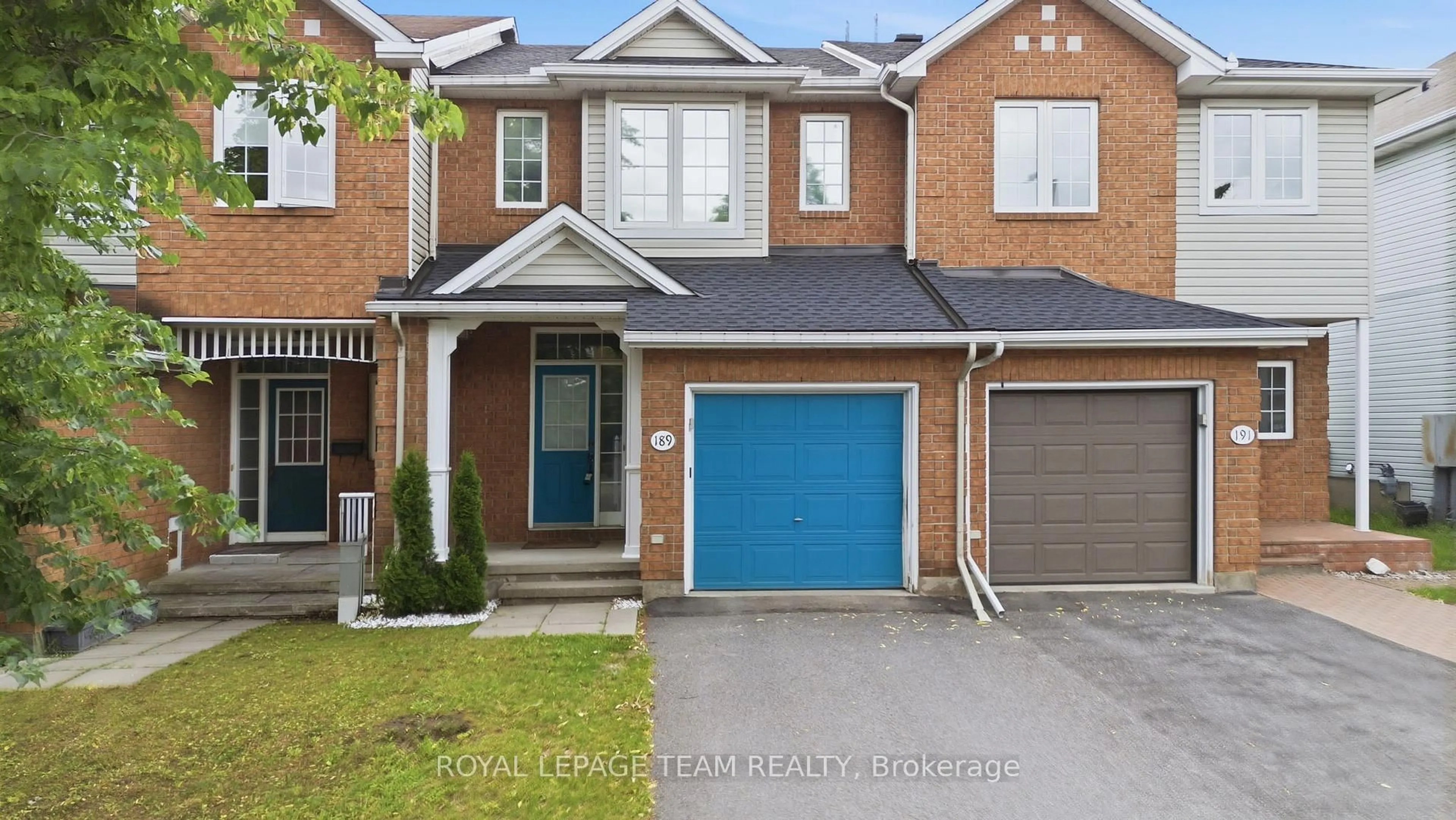 Home with brick exterior material, street for 189 Gray Cres, Kanata Ontario K2K 3L8