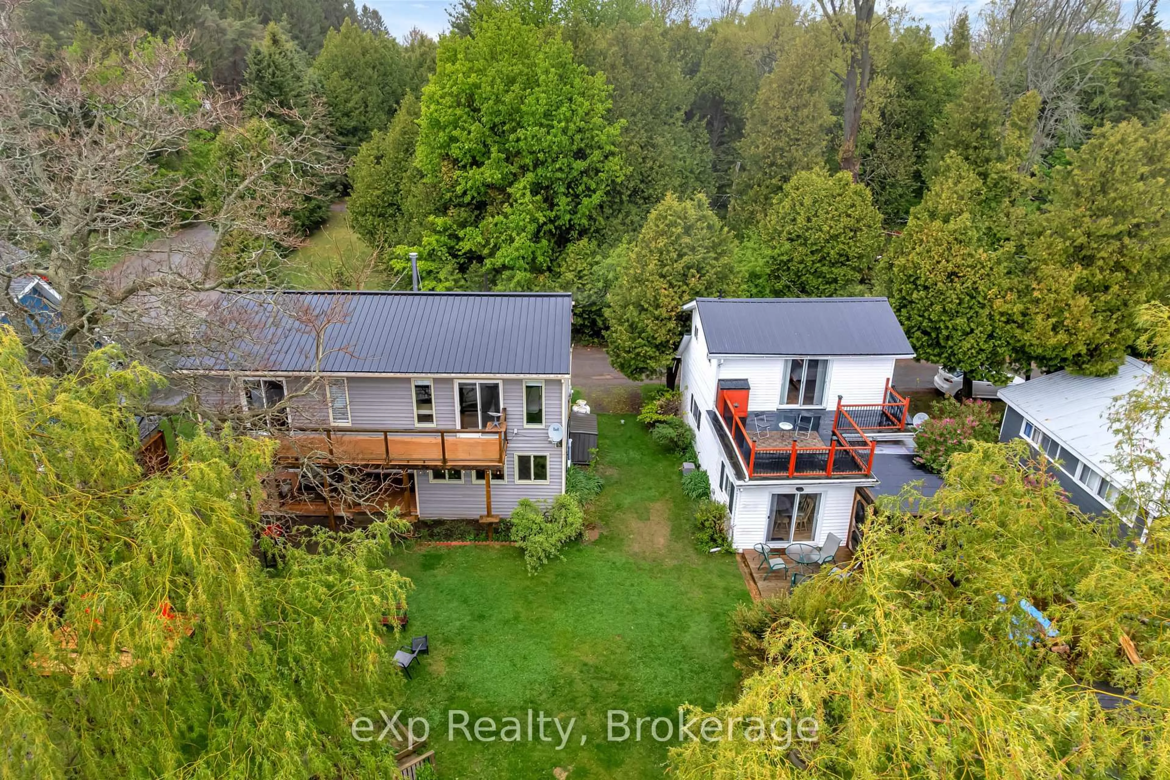 A pic from outside/outdoor area/front of a property/back of a property/a pic from drone, unknown for 43 & 45 Clifford St, Quinte West Ontario K0K 1L0