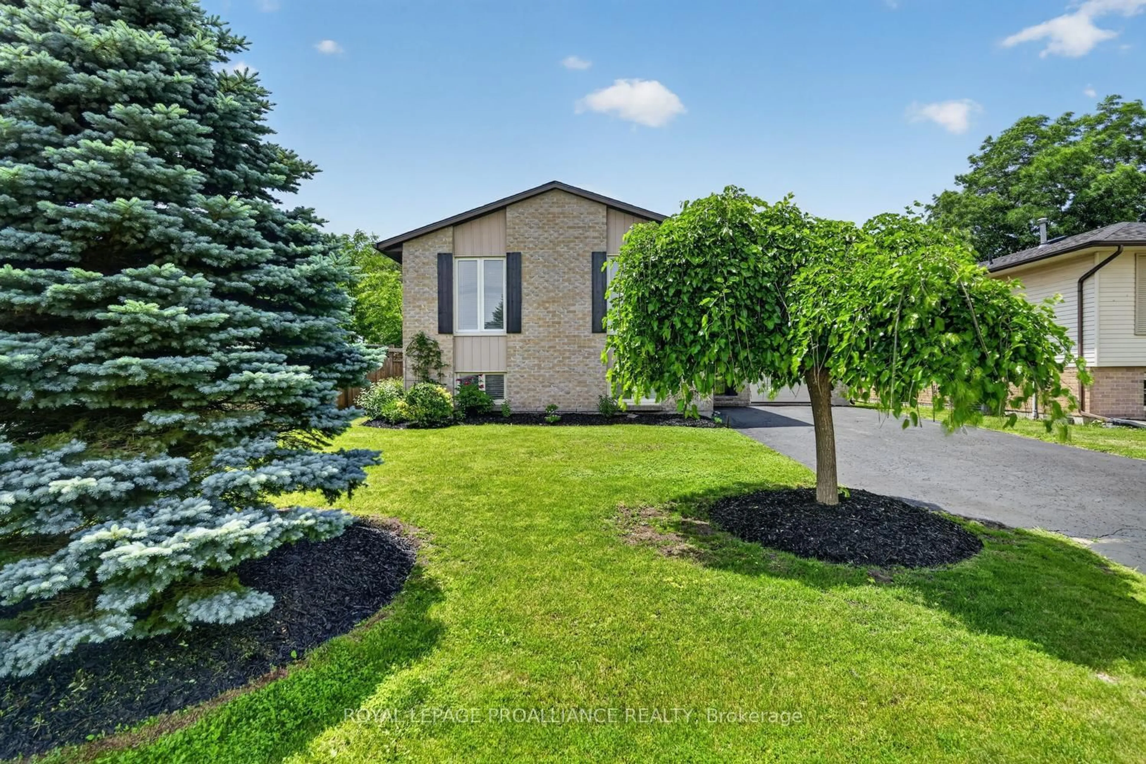 Unknown for 57 Cambridge Cres, Brockville Ontario K6V 6L7