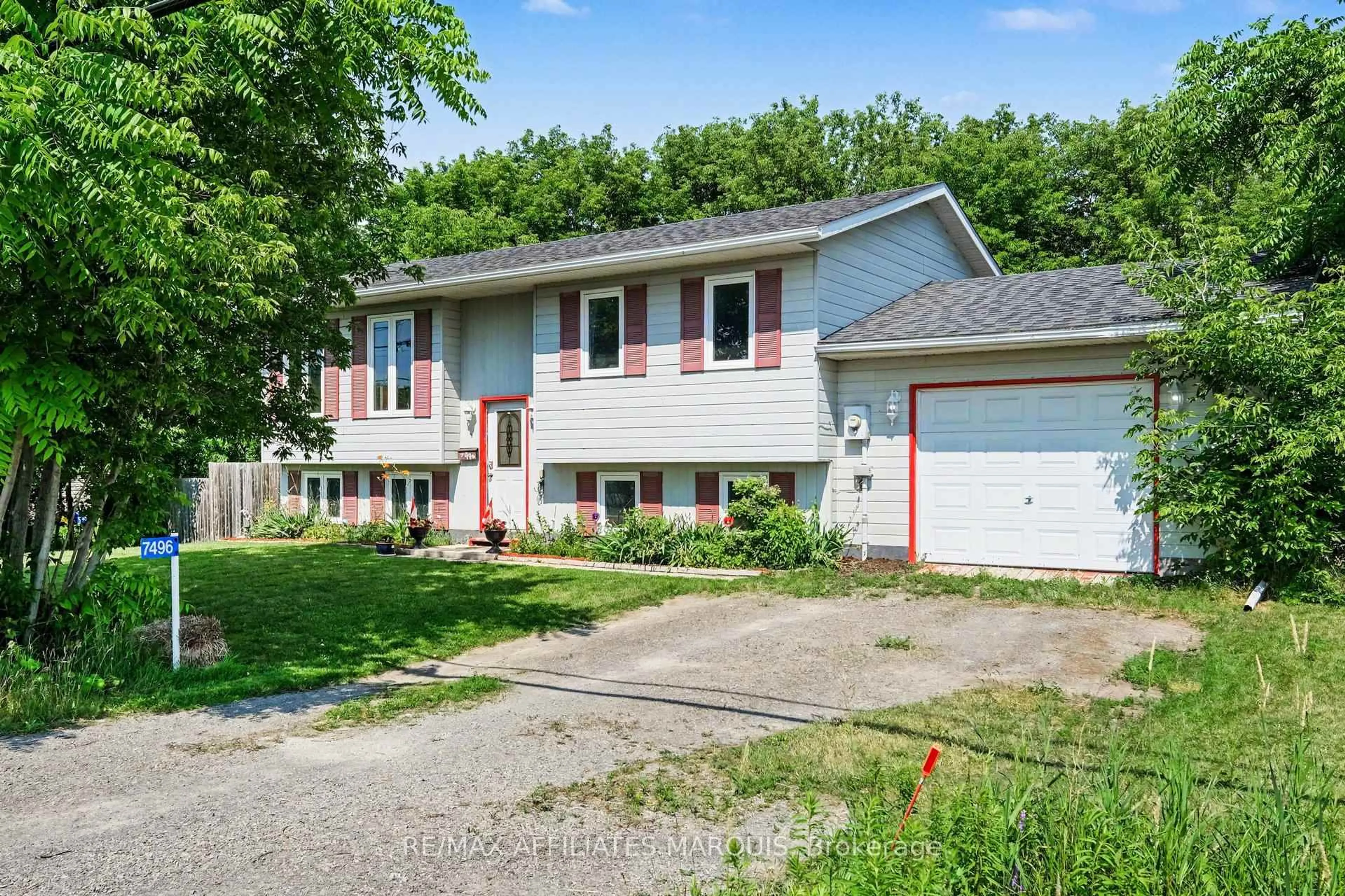 Home with vinyl exterior material, street for 7496 Roger Stevens Dr, Smiths Falls Ontario K7A 4X9