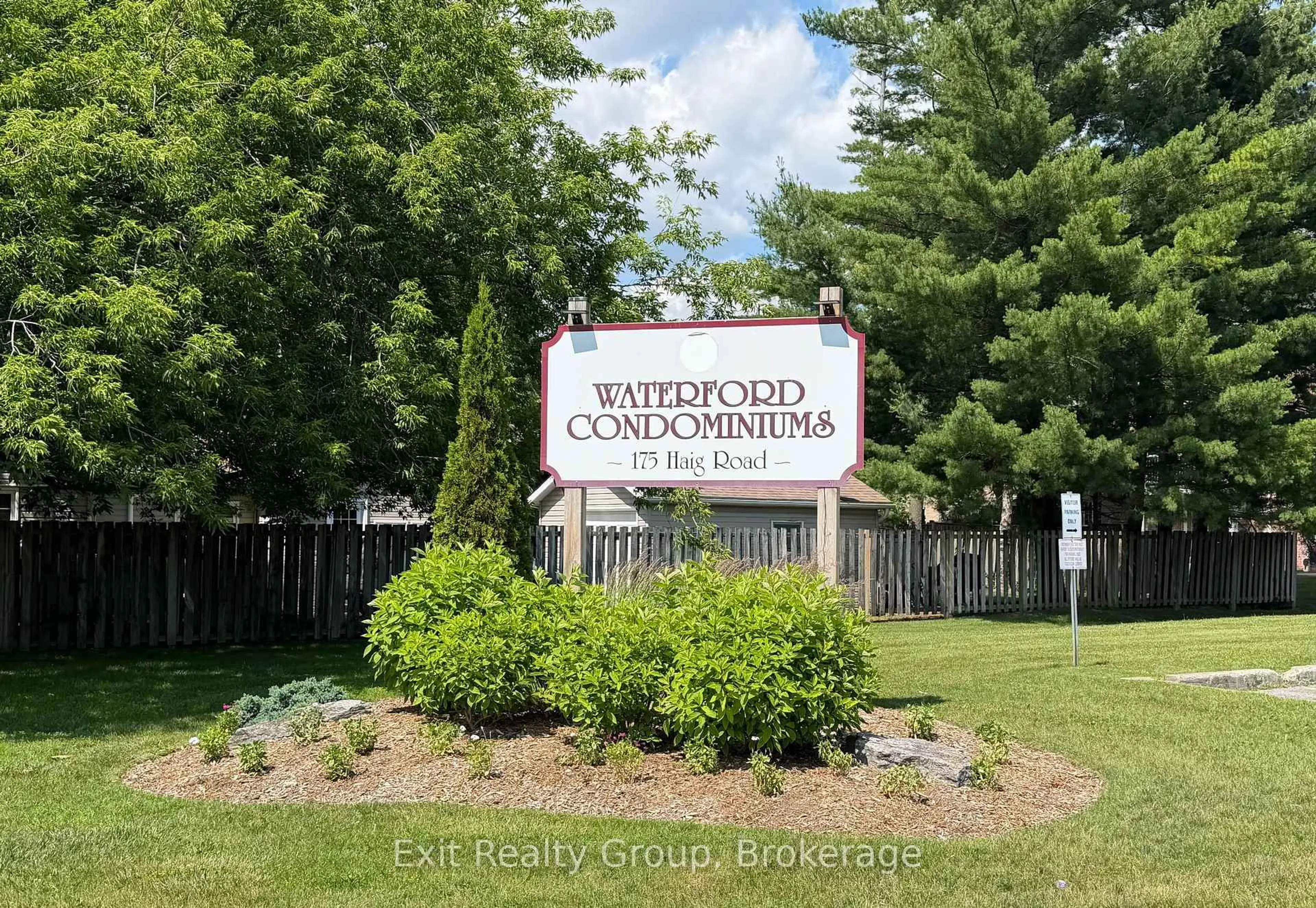 Indoor entryway for 175 Haig Rd #222, Belleville Ontario K8N 5R7