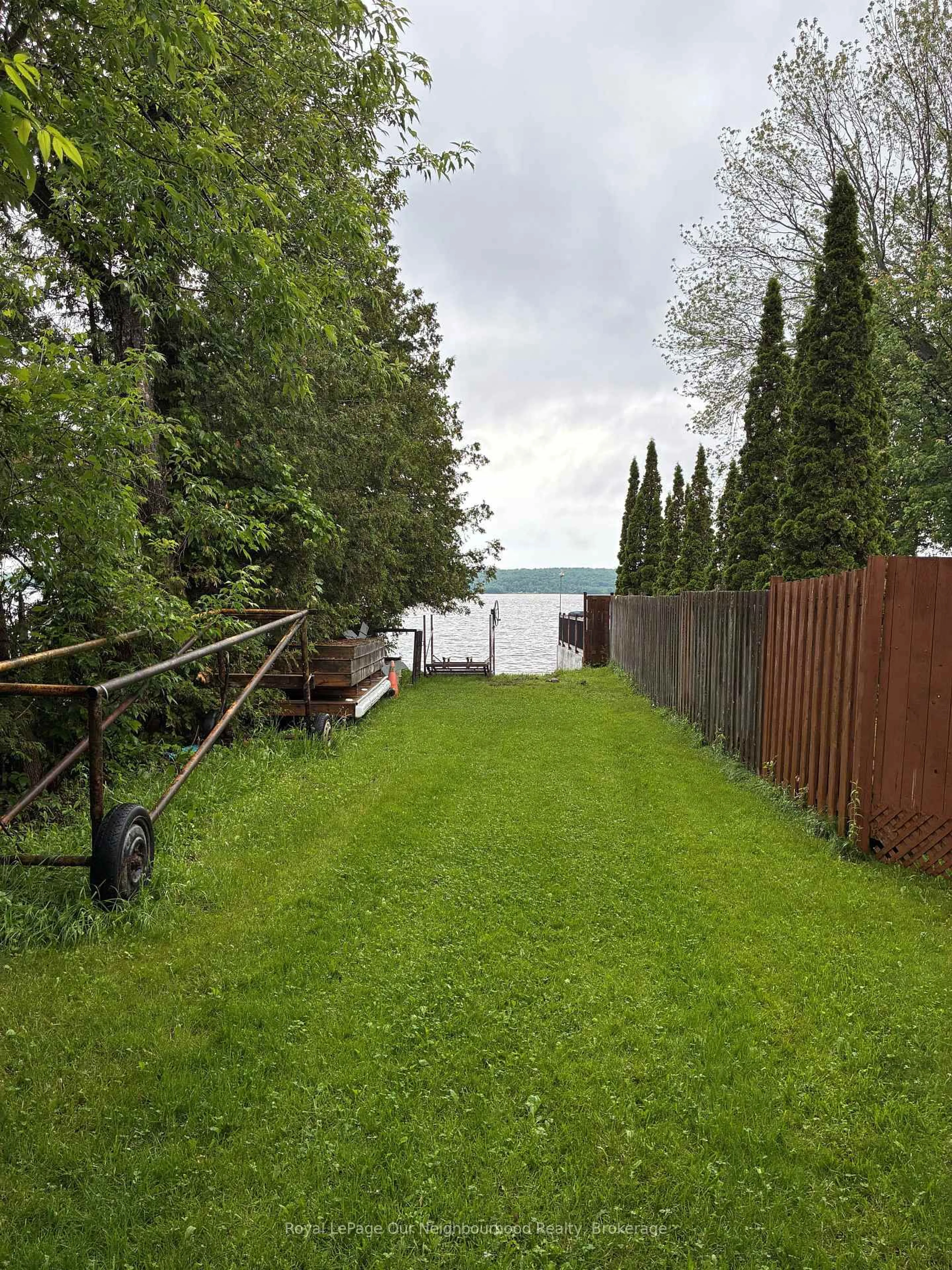 Unknown for 72 Lakeshore Rd, Limoges Ontario K0K 2M0