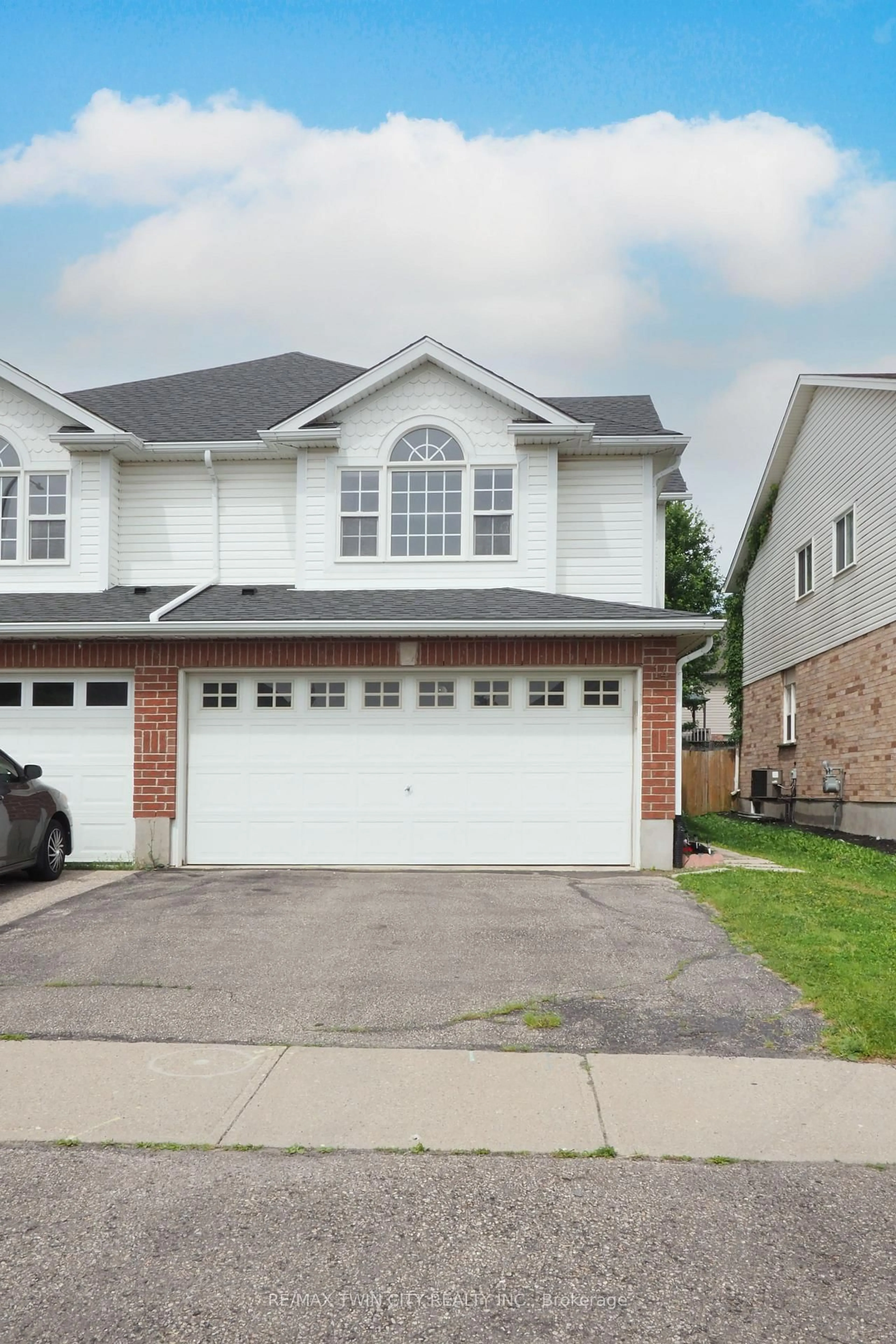 Home with vinyl exterior material, street for 14 Donnenwerth Dr, Waterloo Ontario N2E 3X2