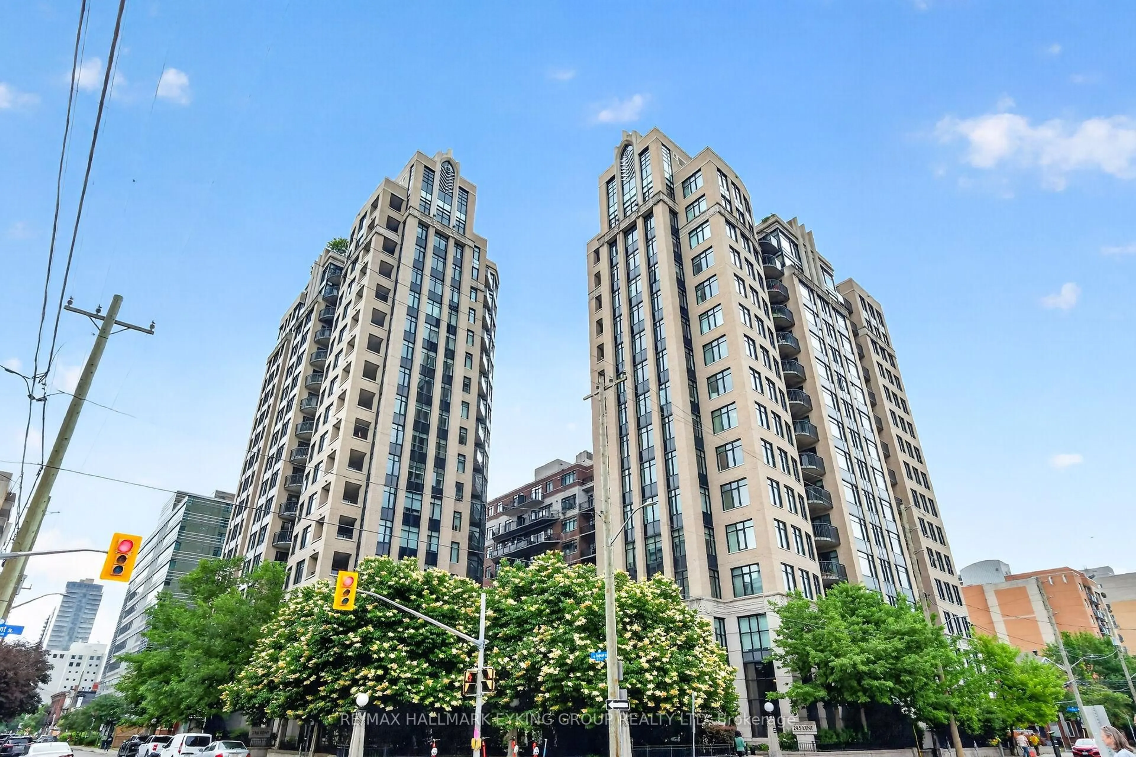 Patio, unknown for 245 Kent St #301, Ottawa Ontario K2P 0A5