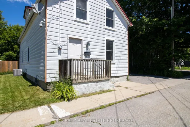 26 Delhi St, Brockville 3