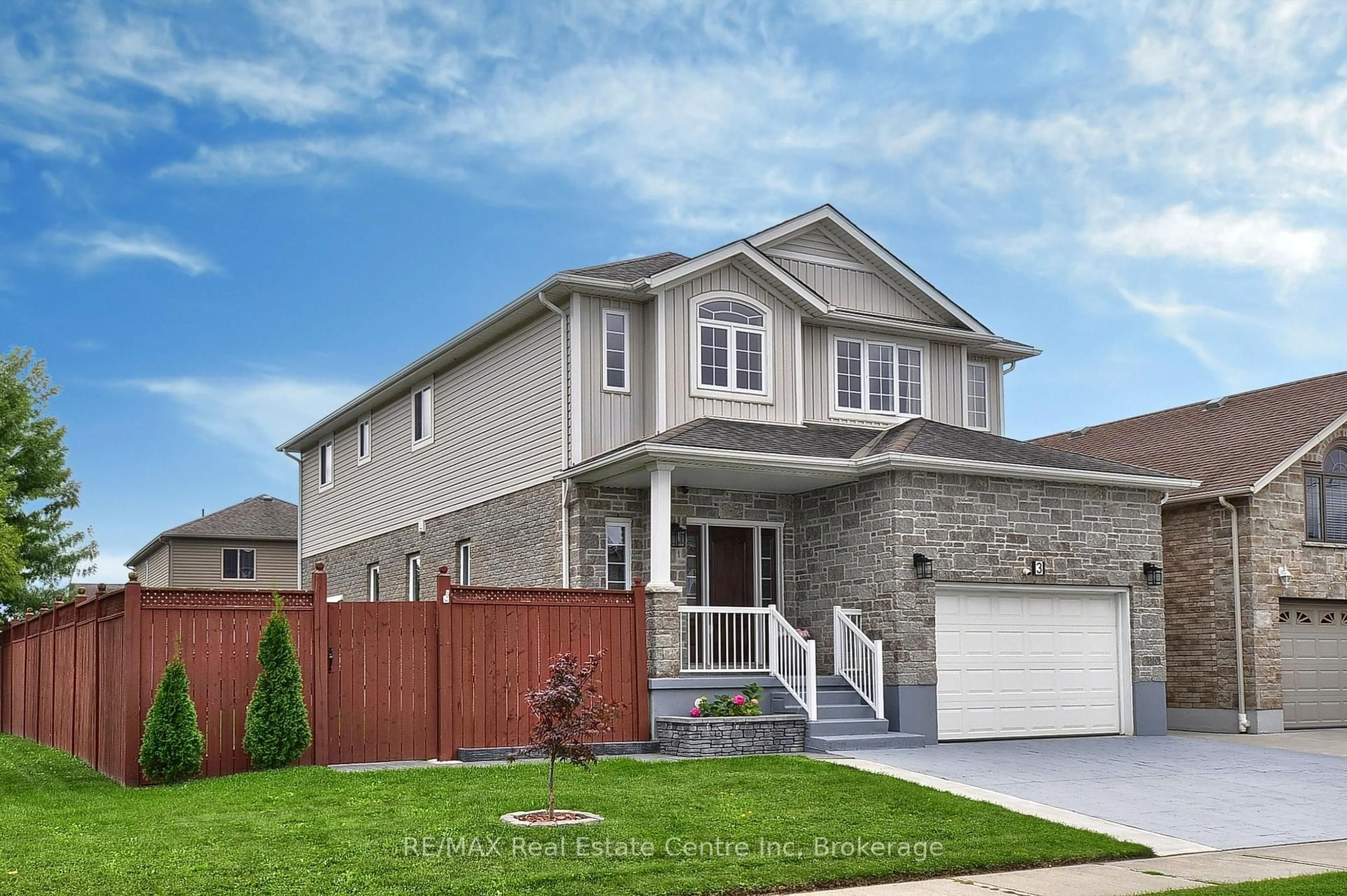 Home with brick exterior material, street for 3 LOCKWOOD St, Cambridge Ontario N1P 0A5