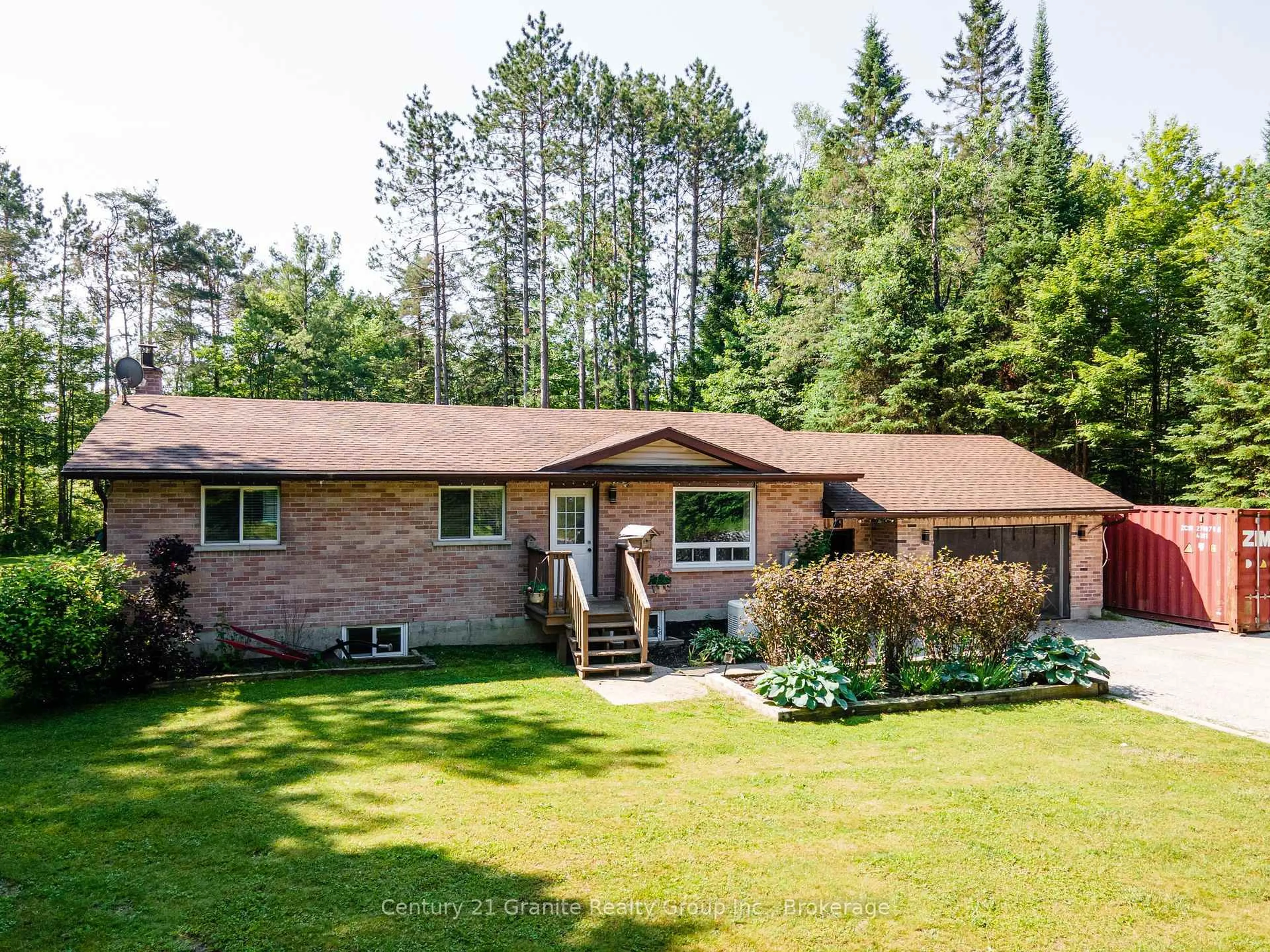 A pic from outside/outdoor area/front of a property/back of a property/a pic from drone, unknown for 1110 Howland Junction Rd, Minden Hills Ontario K0M 2K0