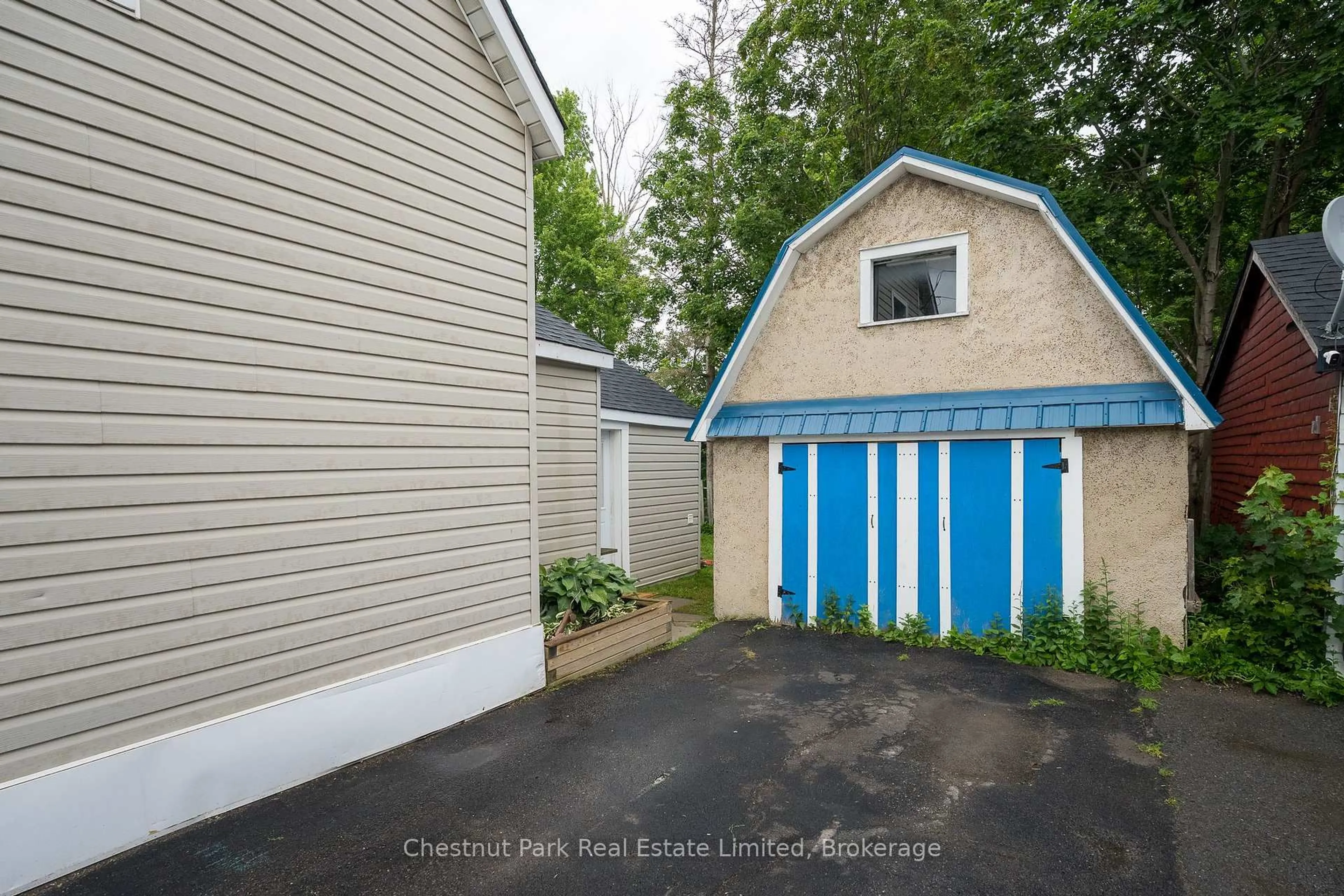 Unknown for 201 Centre St, Greater Napanee Ontario K7R 1N7