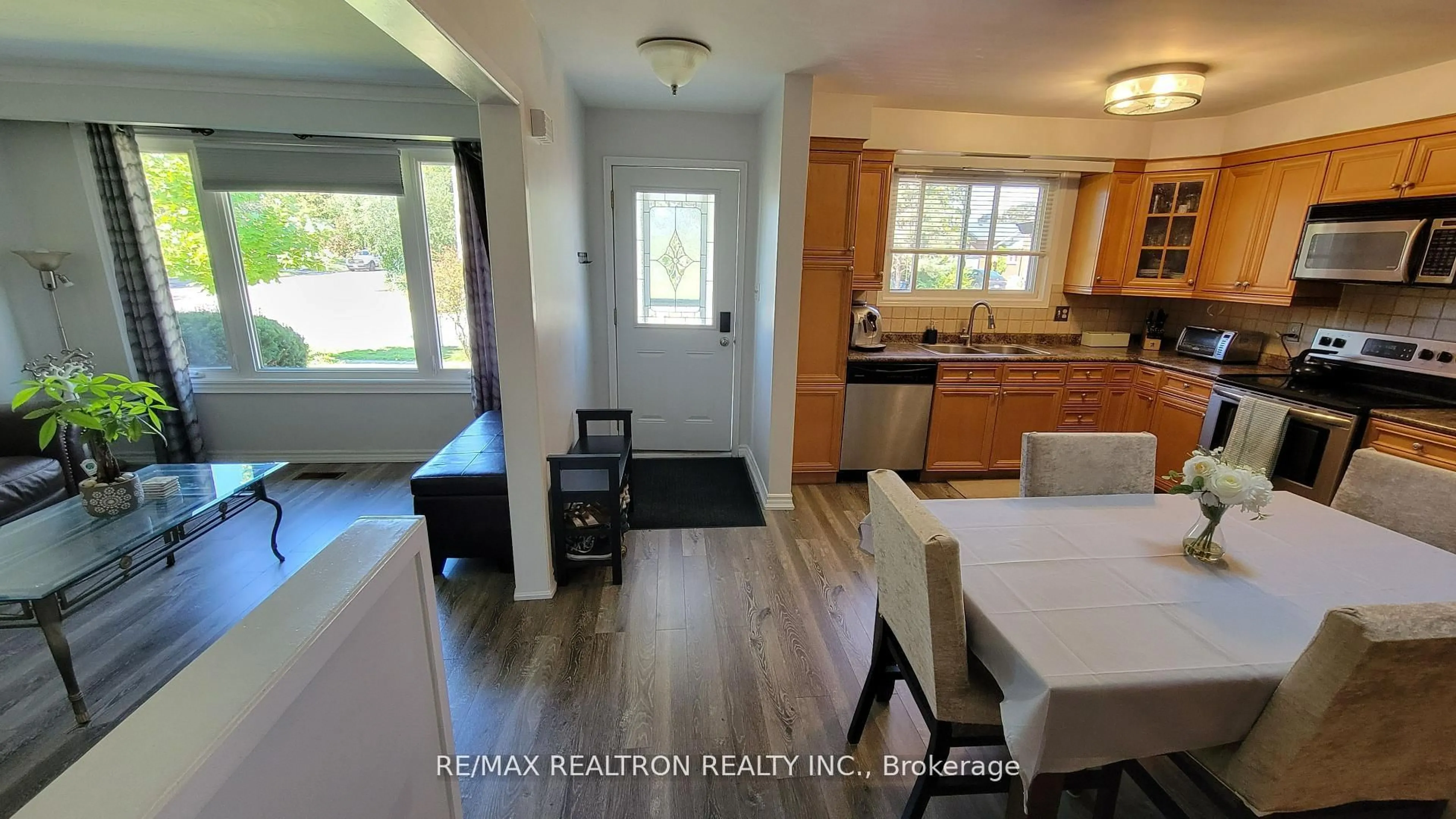 Open concept kitchen, unknown for 65 Mcilwraith Cres, Guelph Ontario N1E 6J4