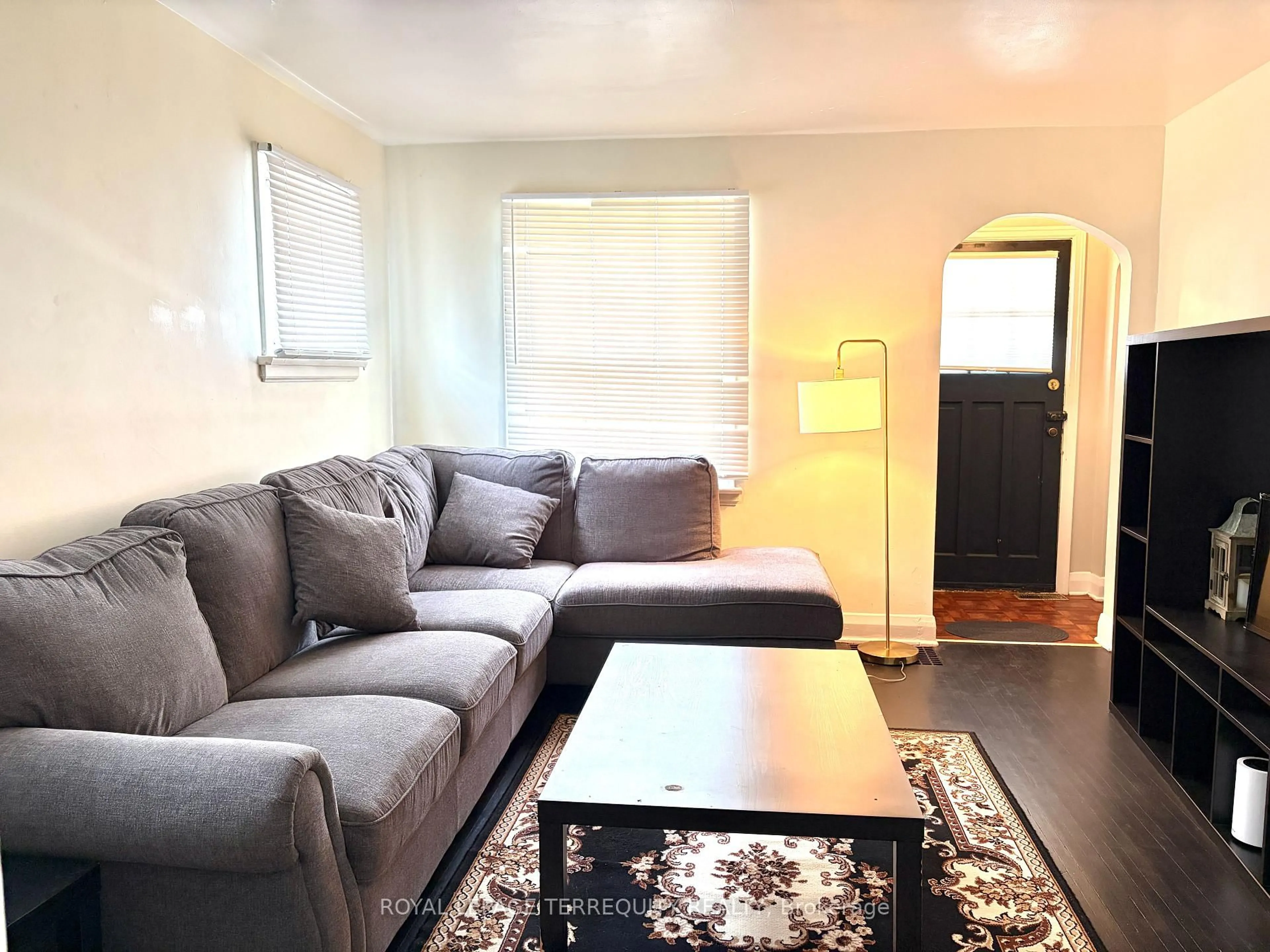 Living room with furniture, wood/laminate floor for 1181 Florence St, London East Ontario N5W 2N2