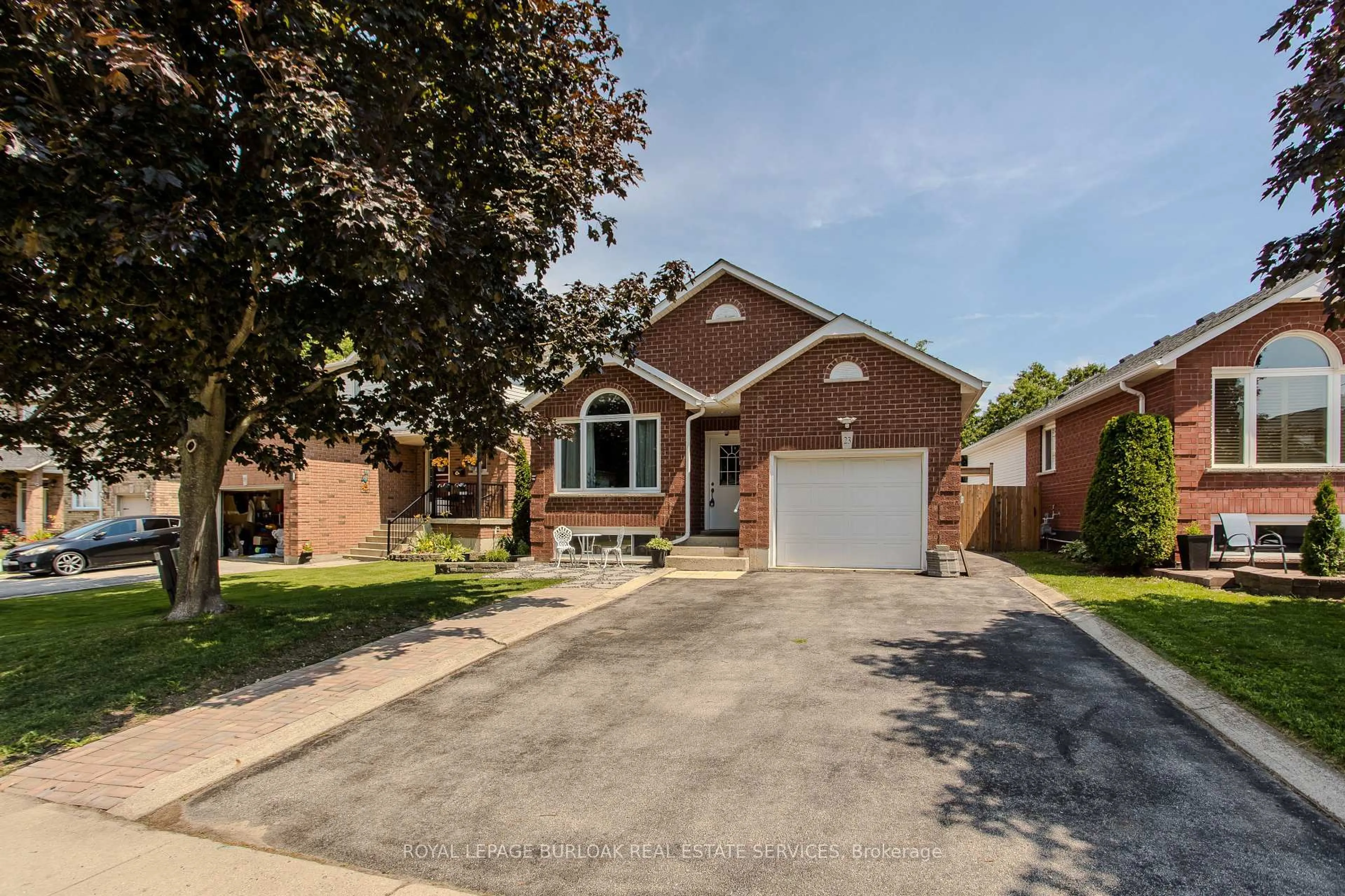 Home with brick exterior material, street for 23 Annapolis Way, Hamilton Ontario L8W 3L1