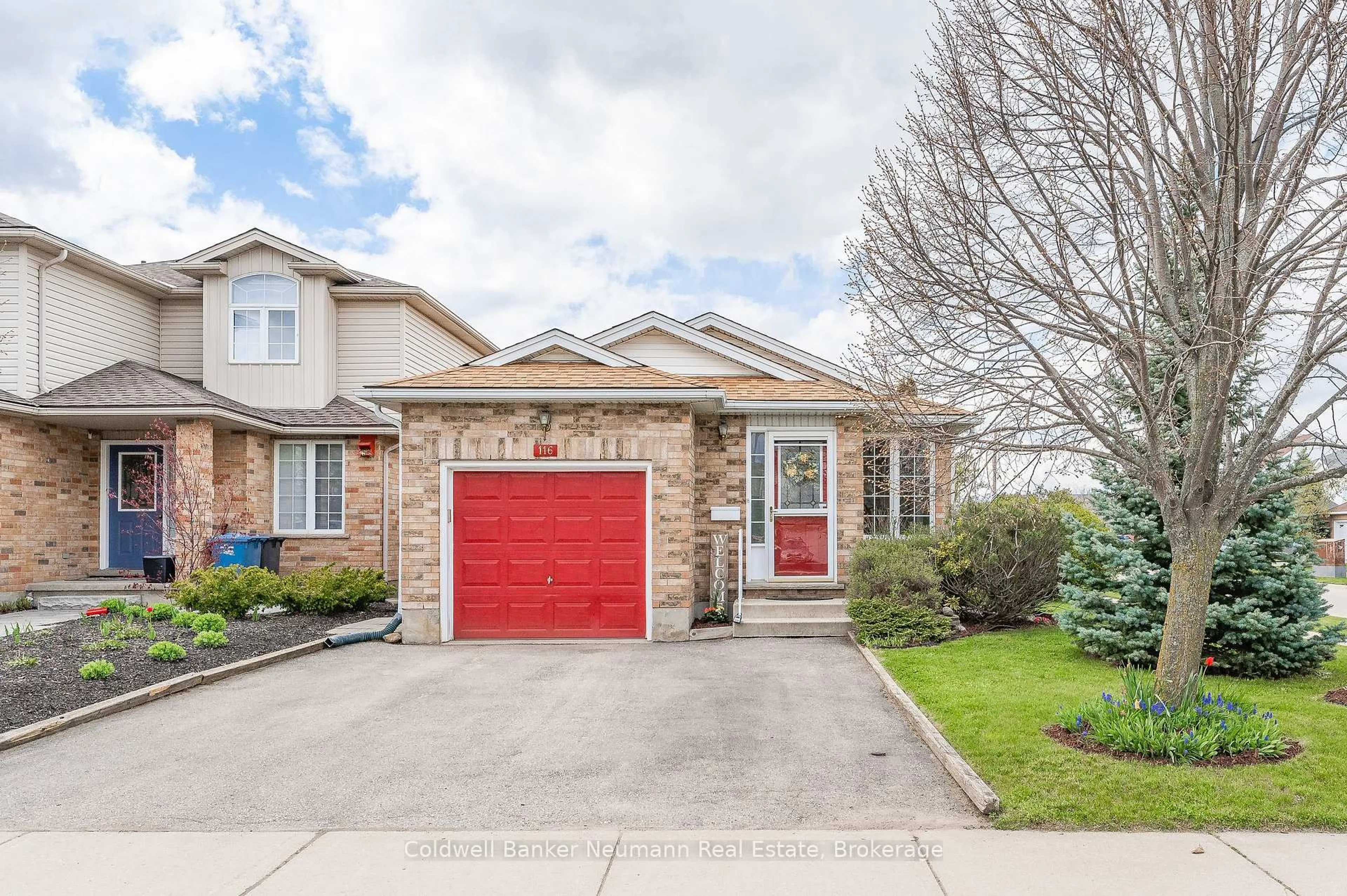 Home with brick exterior material, street for 116 Doyle Dr, Guelph Ontario N1G 5B4