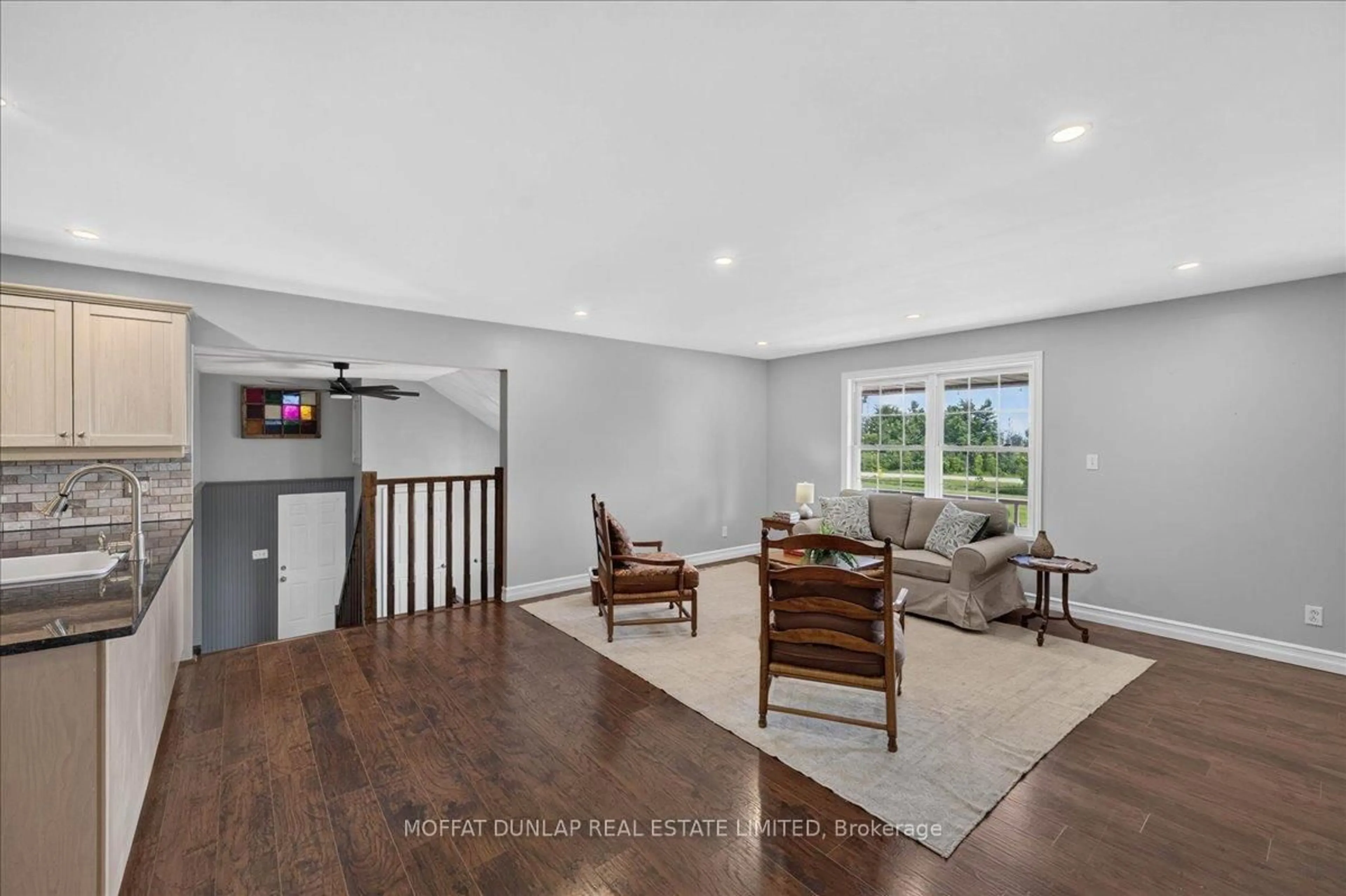 Living room with furniture, unknown for 717092 Line 1 East, Mulmur Ontario L9V 0G2