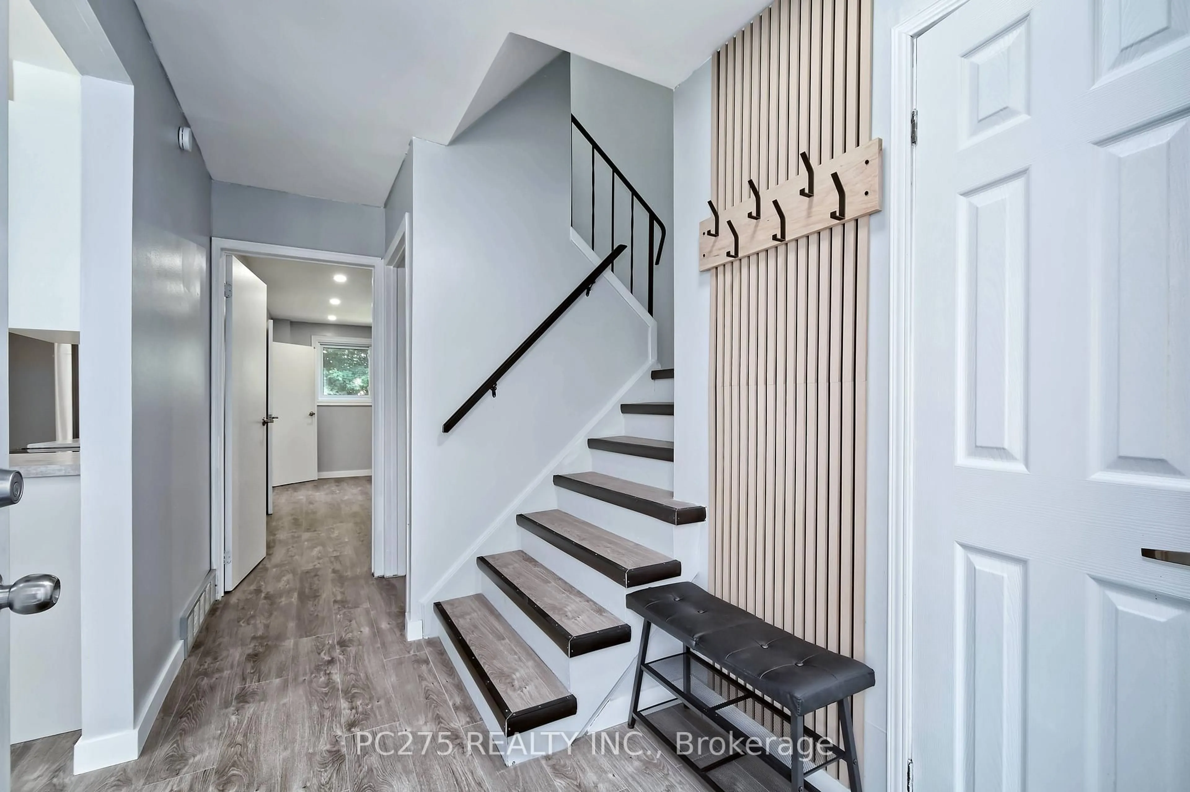 Indoor entryway for 1460 Limberlost Rd #5, London North Ontario N6G 2C6