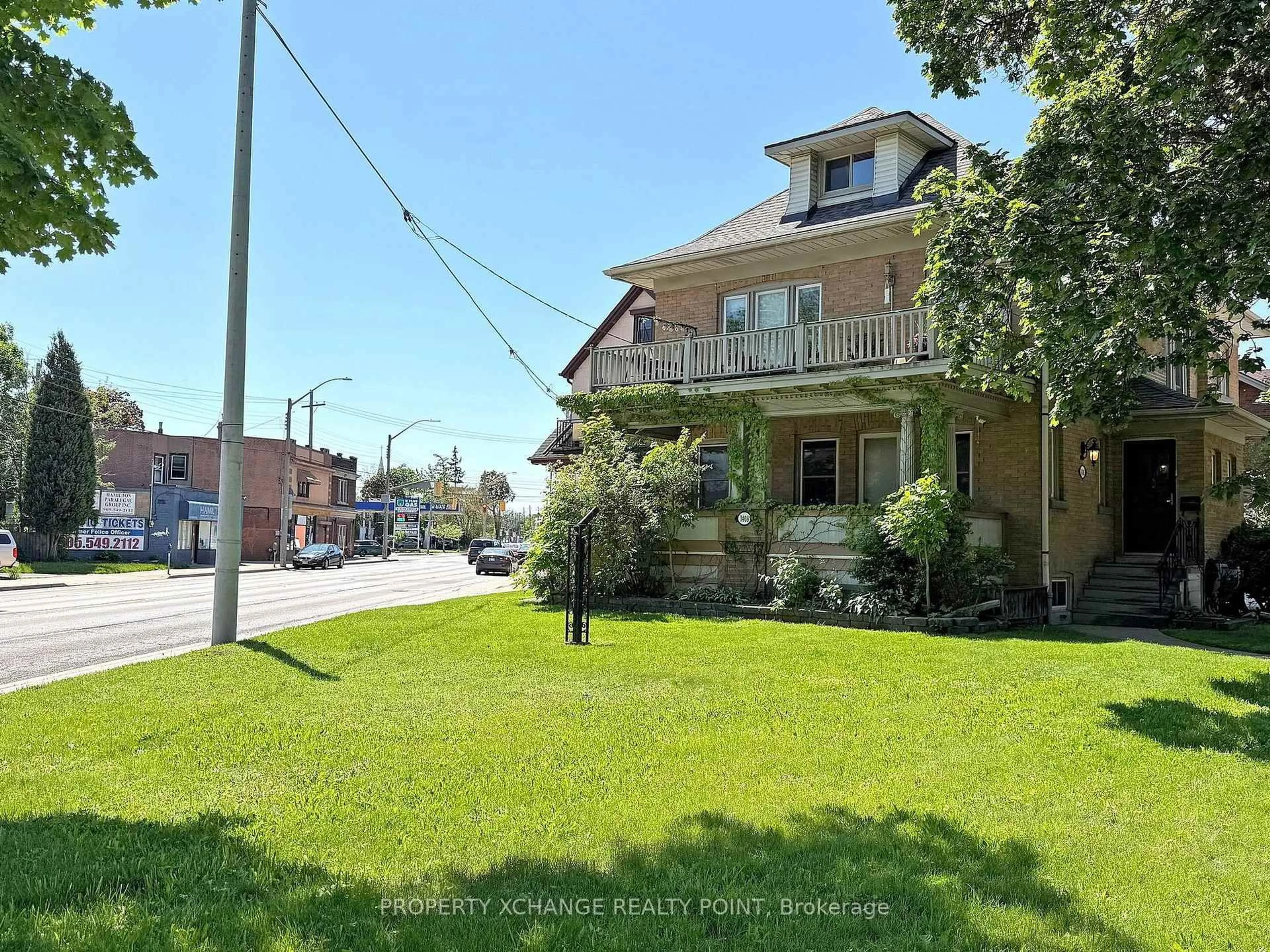 A pic from outside/outdoor area/front of a property/back of a property/a pic from drone, street for 1408 King St, Hamilton Ontario L8M 1H8
