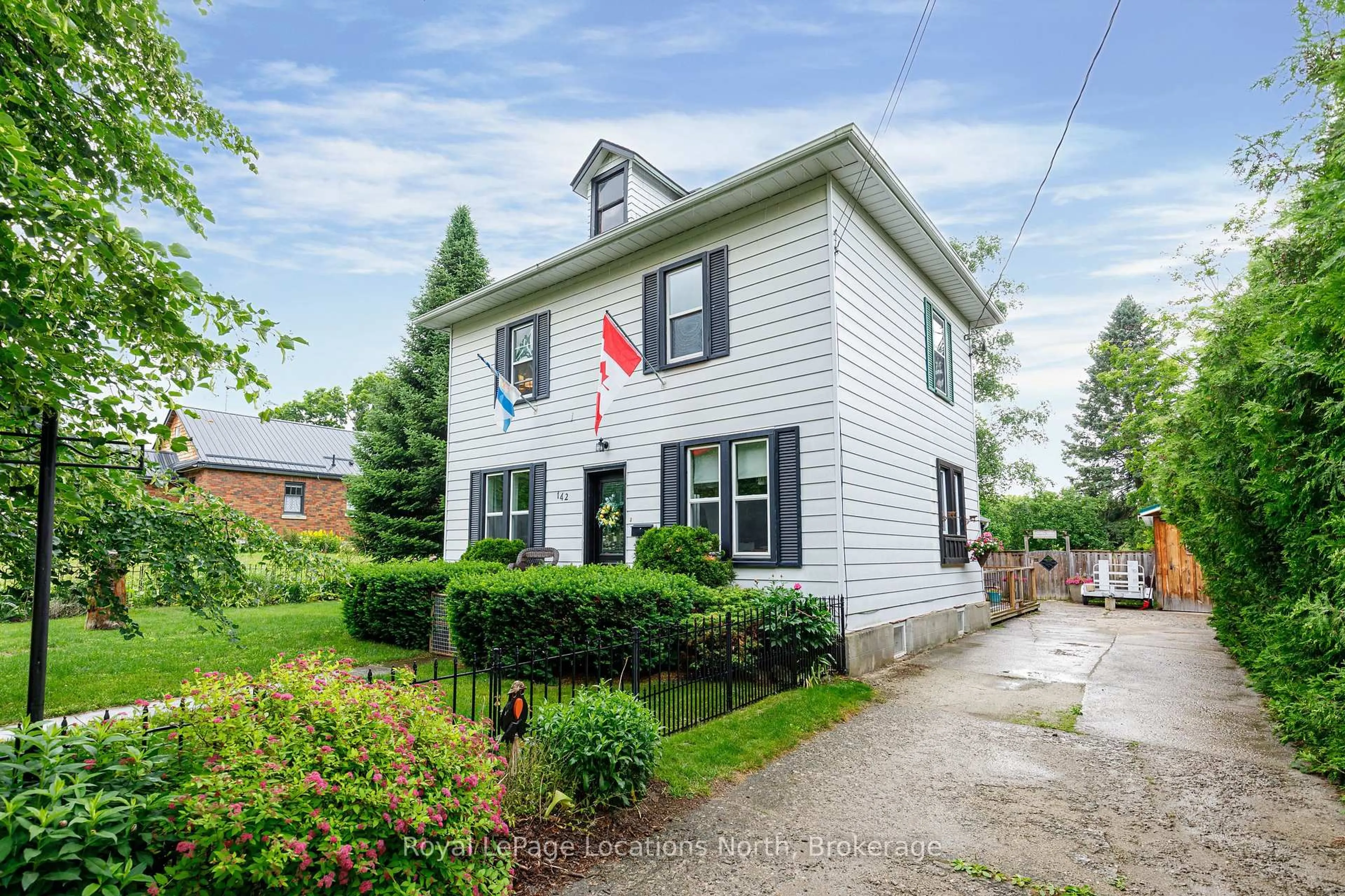 Unknown for 142 Marsh St, Blue Mountains Ontario N0H 1J0