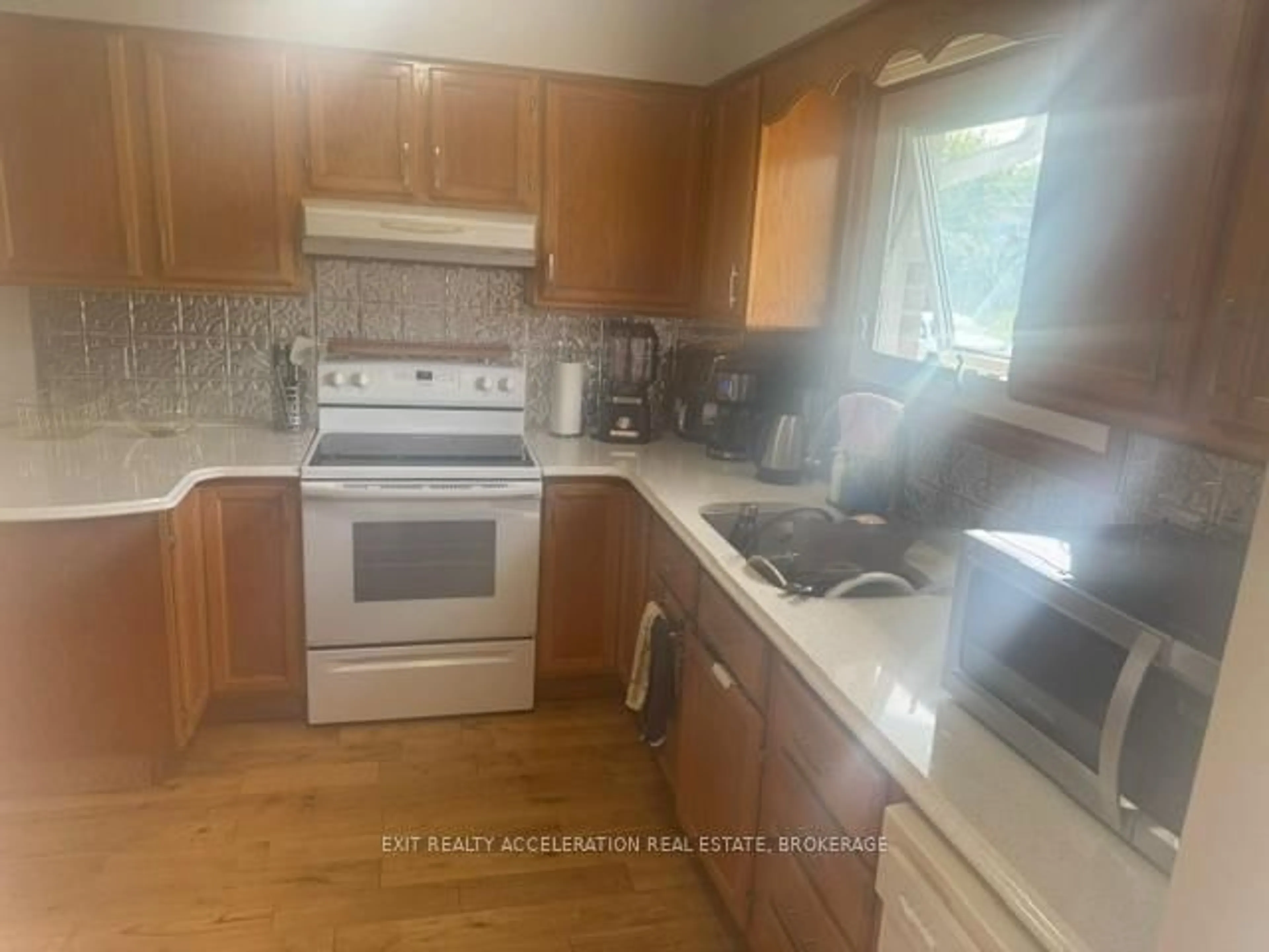 Standard kitchen, unknown for 106 Joyce St, Kingston Ontario K7K 6A7